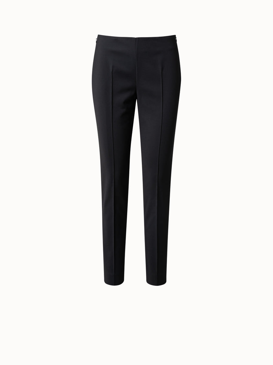 Buy Clovia Black Self Design Slim Fit Mid Rise Capris for Women's Online @  Tata CLiQ