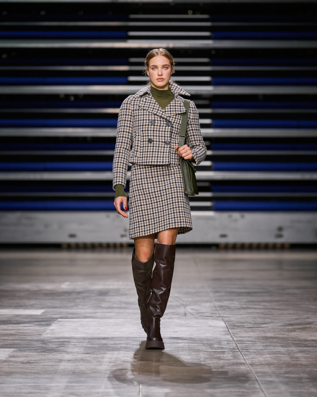 Burberry houndstooth clearance coat