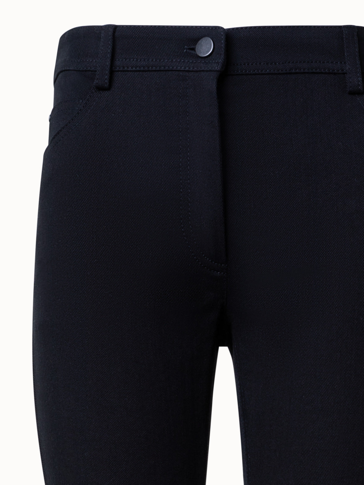 Slim-Fit Cropped Denim Pants - black