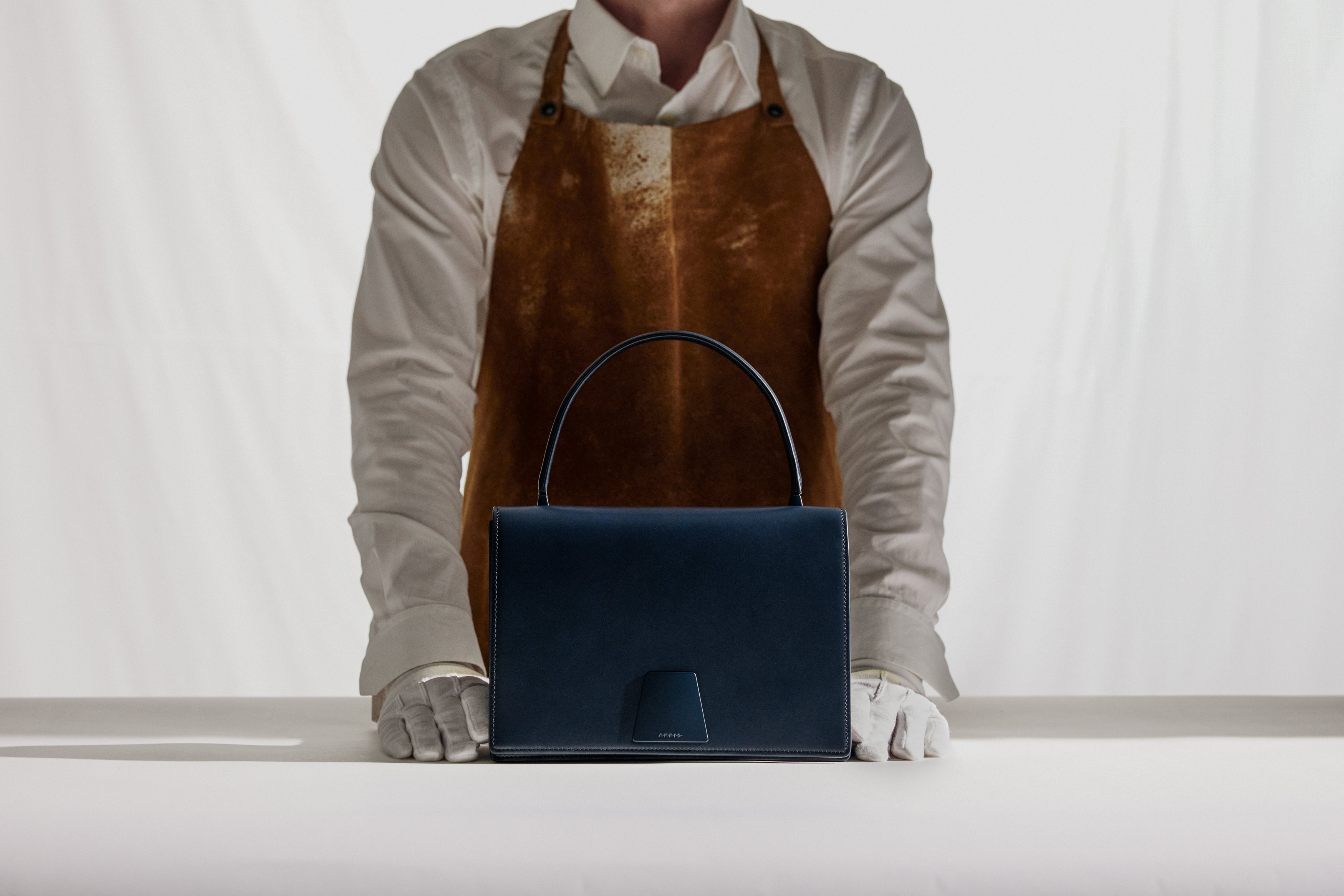 The Alice Bag – Akris Inc.