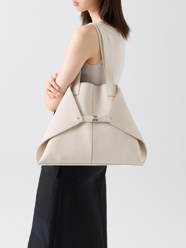Closed Shopper- Signature Ai Tote