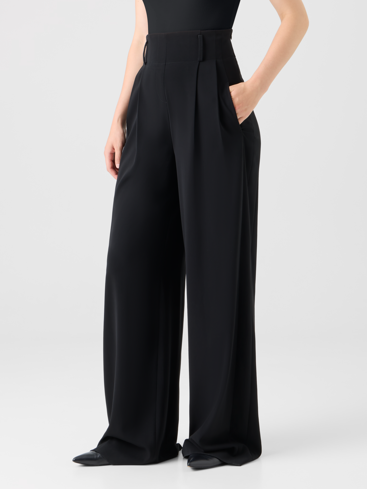 Designer High-Waist Lasercut Crêpe Wide Pants - black 