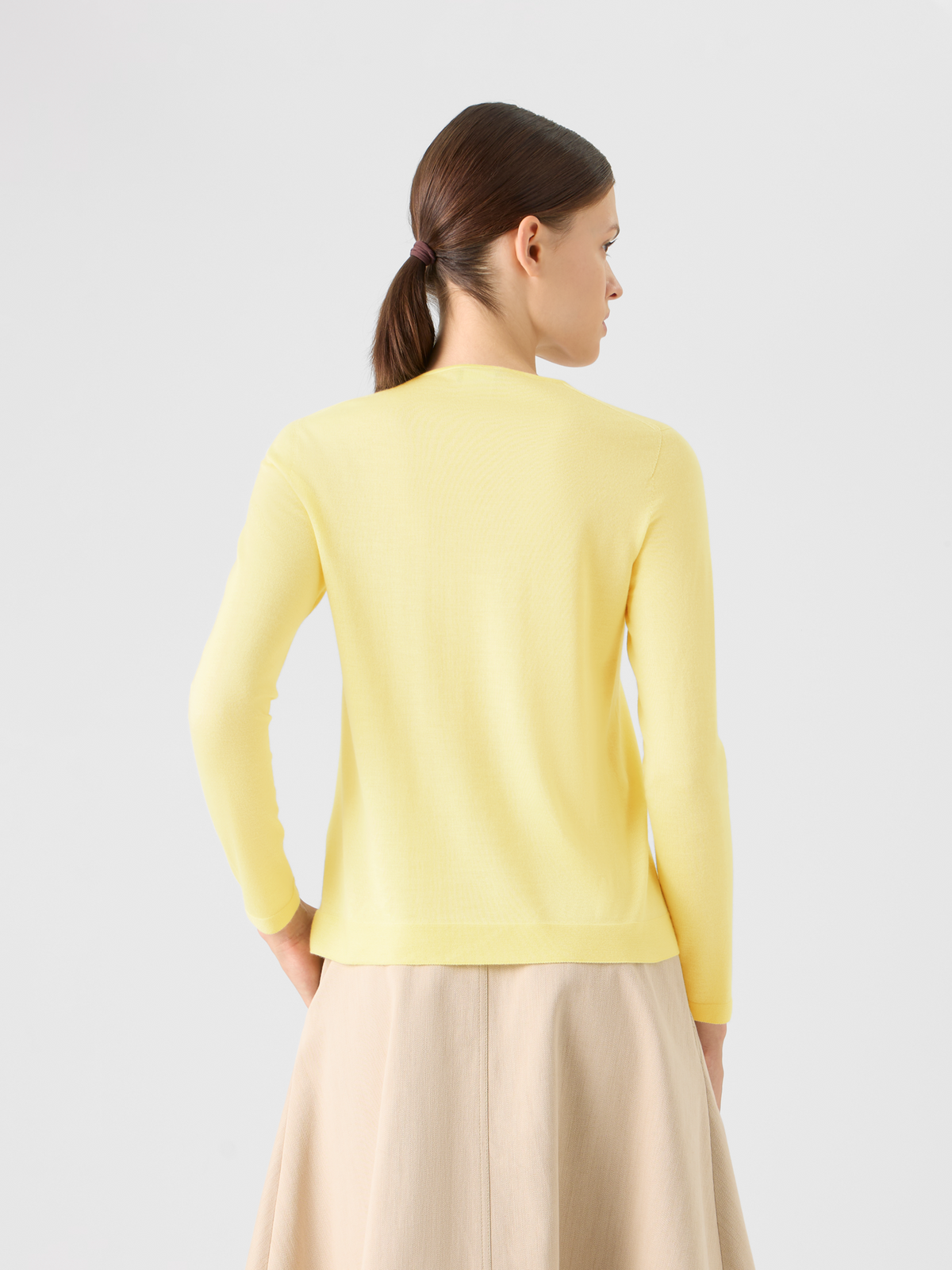 Designer Seamless Crew Neck Sweater in Cashmere Silk - yellow #editorial