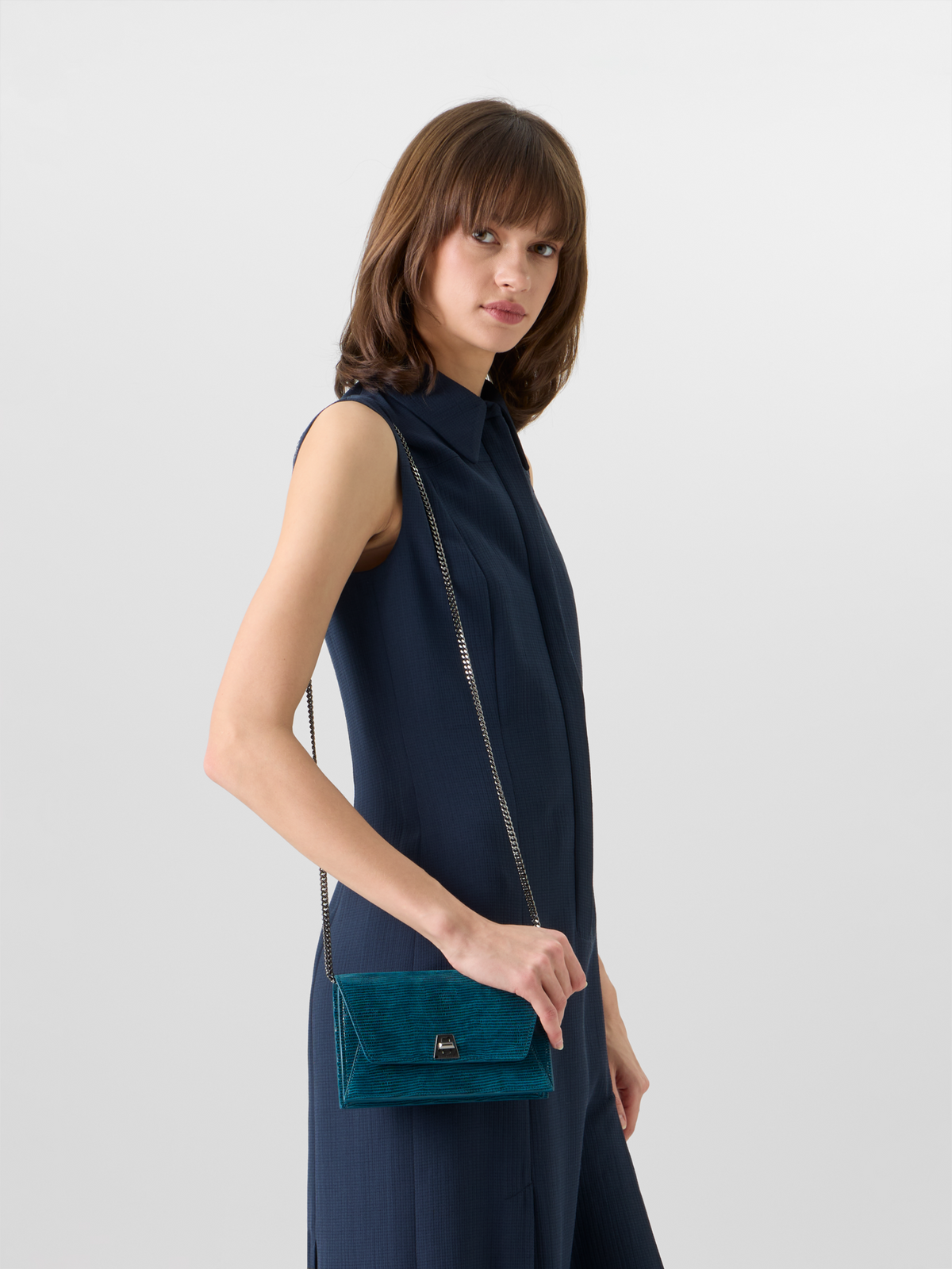 Designer Sleeveless Structured Cotton-Silk Double-Face Midi Shirt Dress - blue #editorial