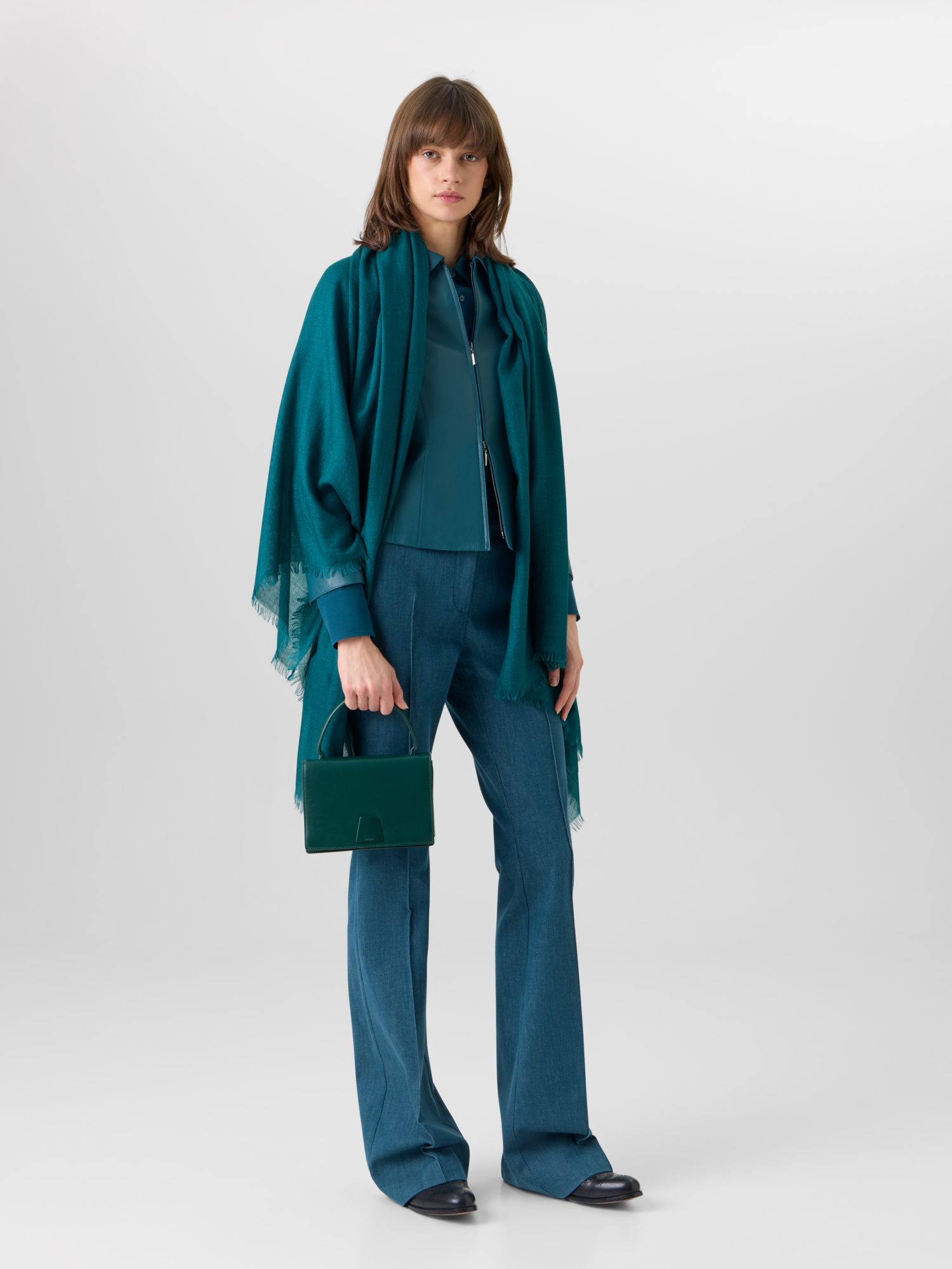 Designer Cashmere-Silk Scarf - green 