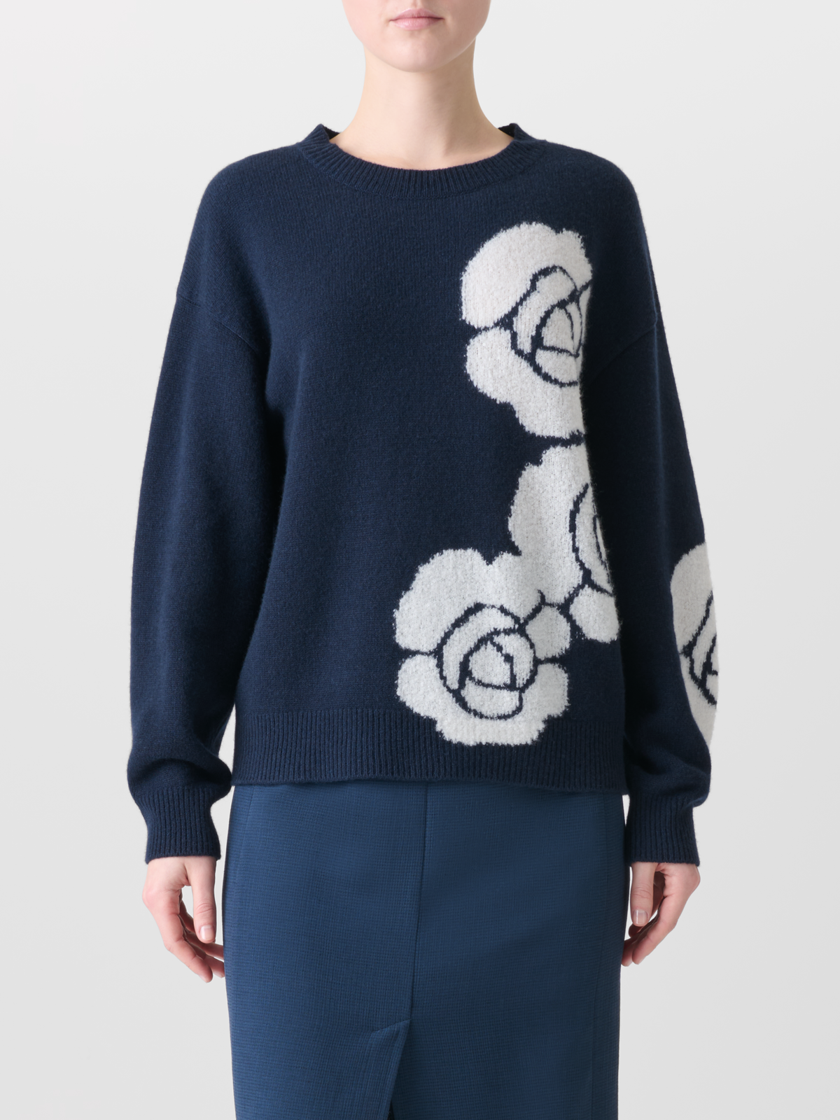 Designer Cashmere Silk Knit Sweater with Anemone Intarsia - neutral - navy - blue - multicolor