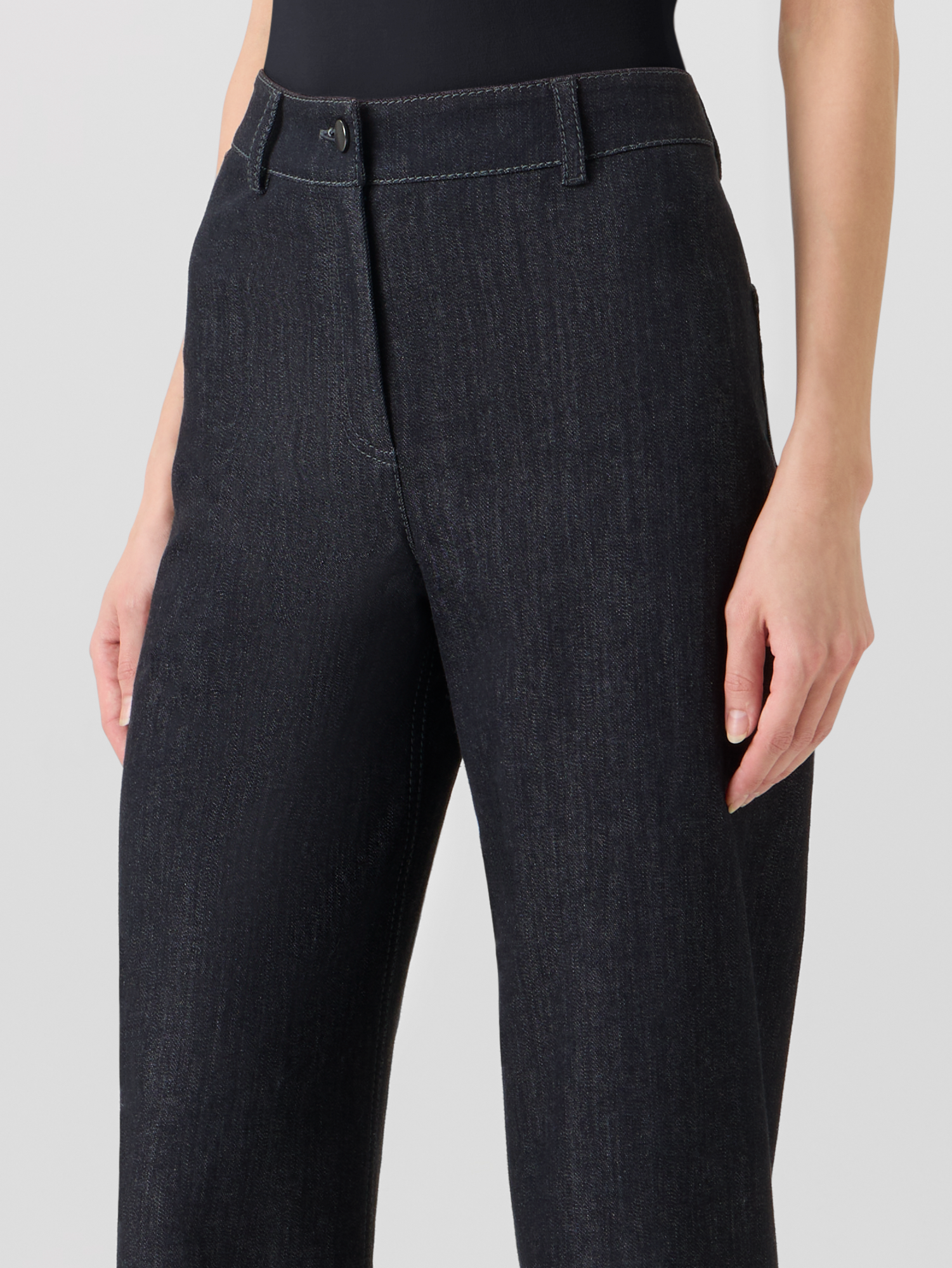 Designer Caia Straight-Leg Pants in High-Stretch Cotton Denim - black 