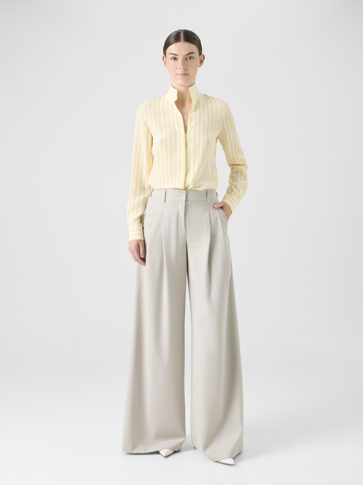 Wool Gabardine Wide-Leg Pants – Akris Inc. Wool Gabardine Wide-Leg Pants – Akris Inc.