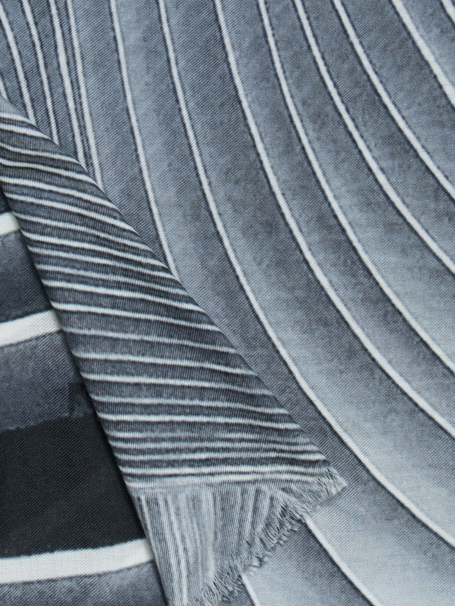 Designer Curves print scarf
