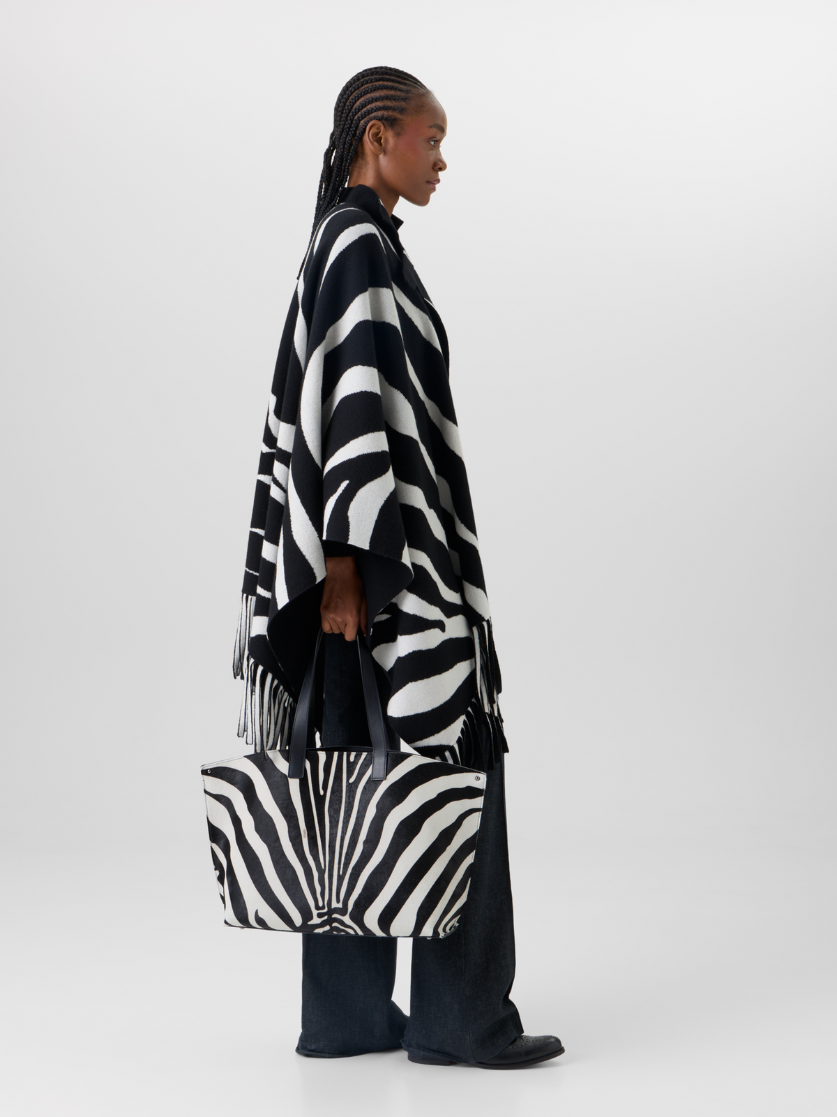 Designer Ai Medium Shoulder Tote - multicolor #editorial