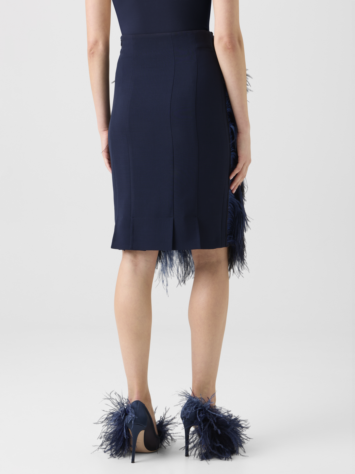 Designer Wool Double-Face Feathered Pencil Skirt - black - neutral 