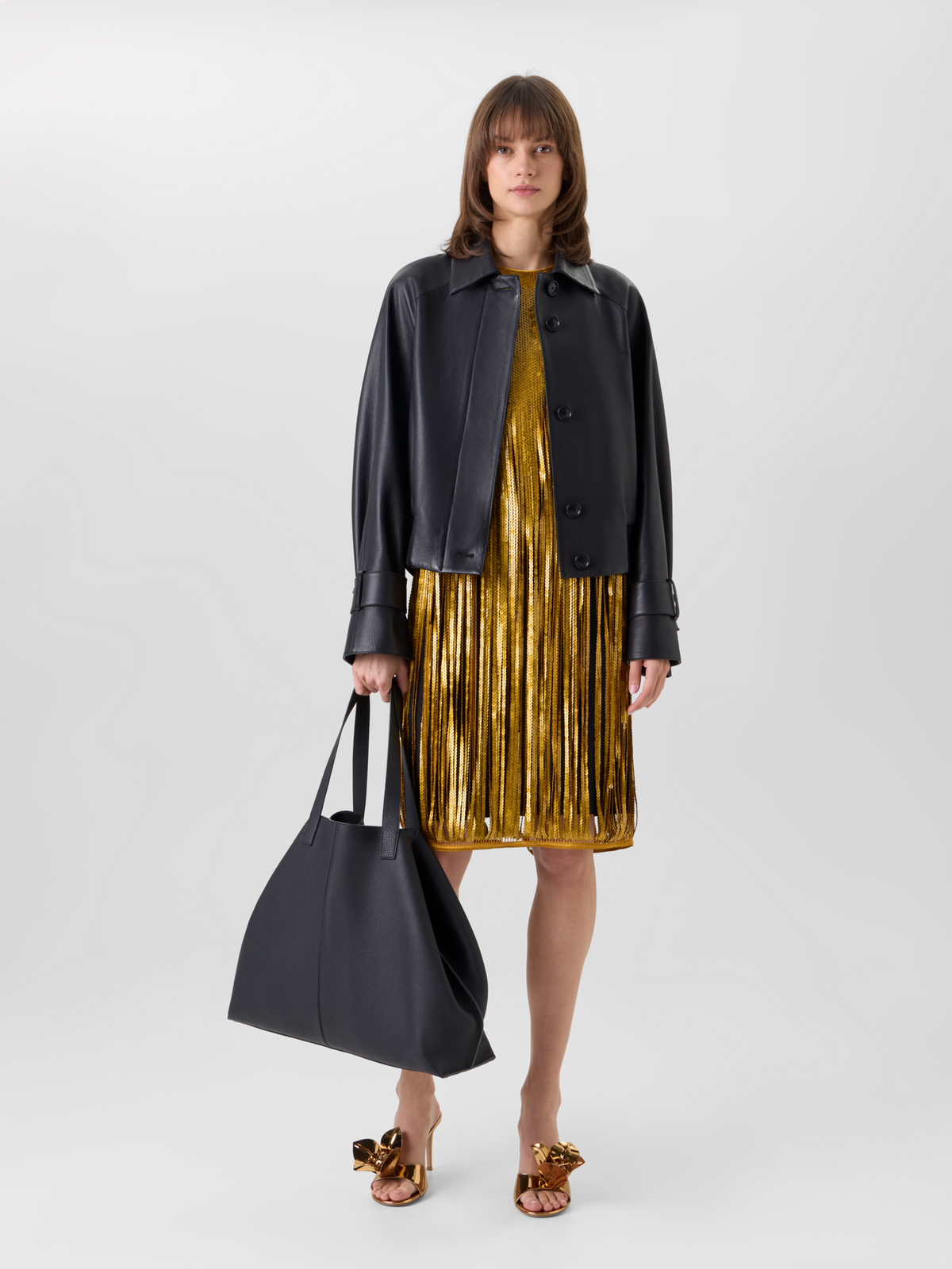 Designer Ai XL Shoulder Tote - black #editorial