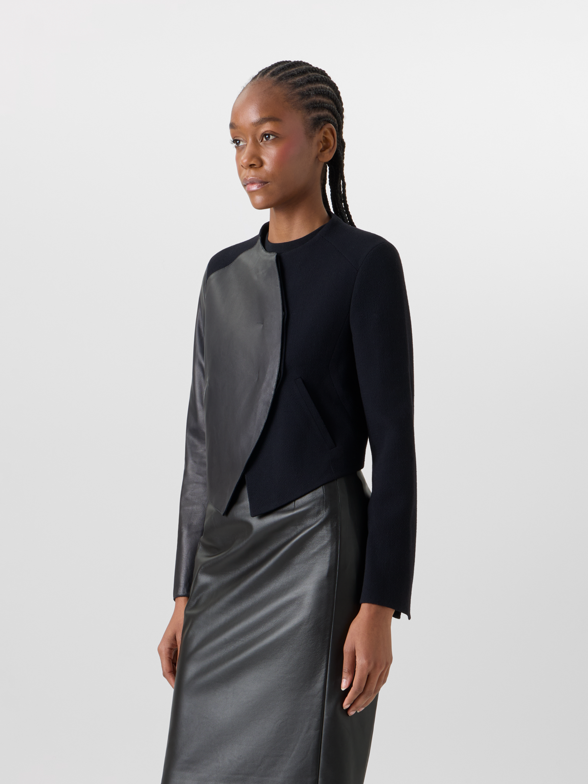 Designer Hynora Jacket in Wool-Crêpe Double-Face - black #editorial