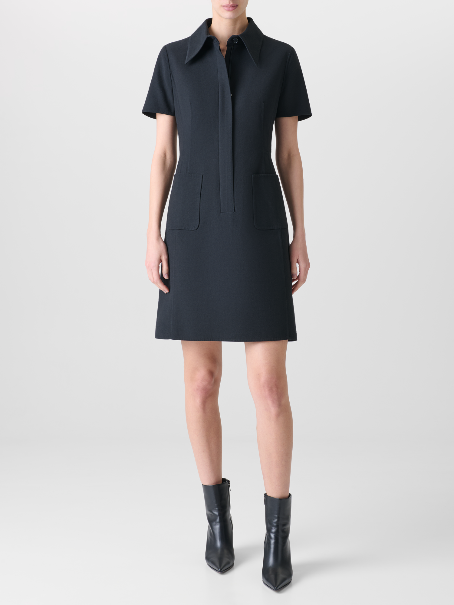 Designer Fitted Polo Dress in Cotton Silk Double-Face - black - neutral