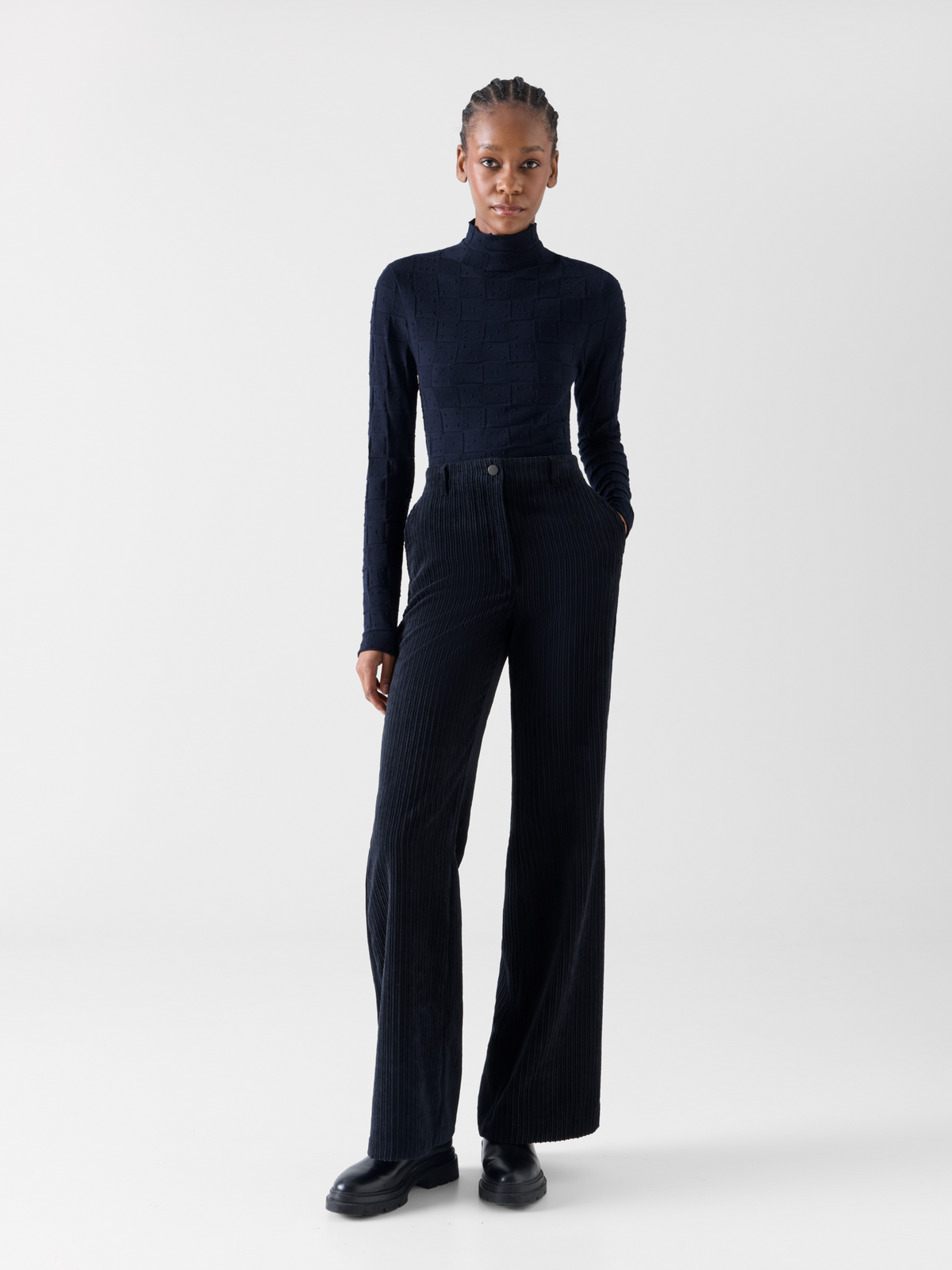 Designer Fitted Wool Sweater with 3D Dice Knit - navy 