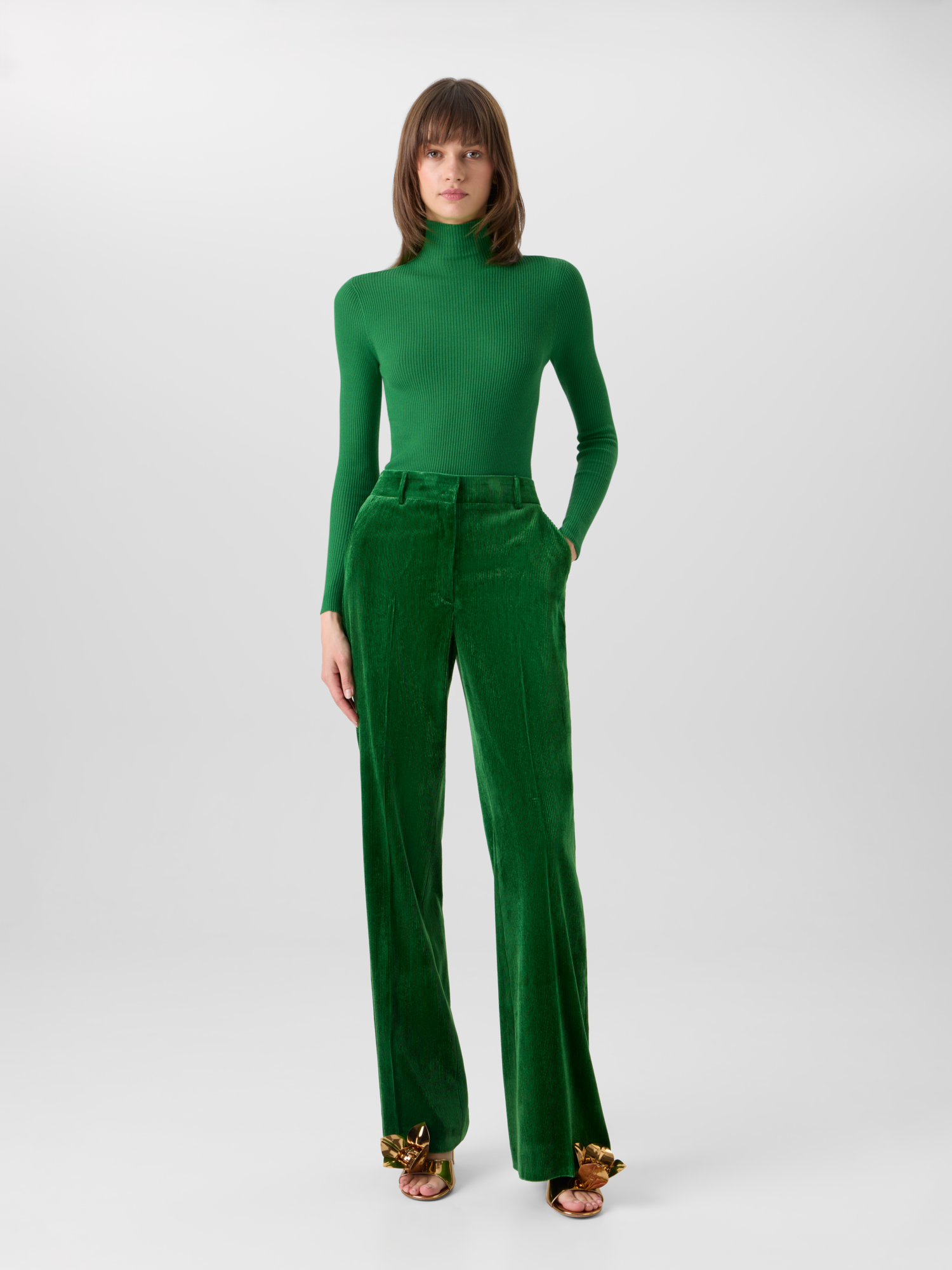 Designer Wide Leg Pants in Fluid Corduroy - green 