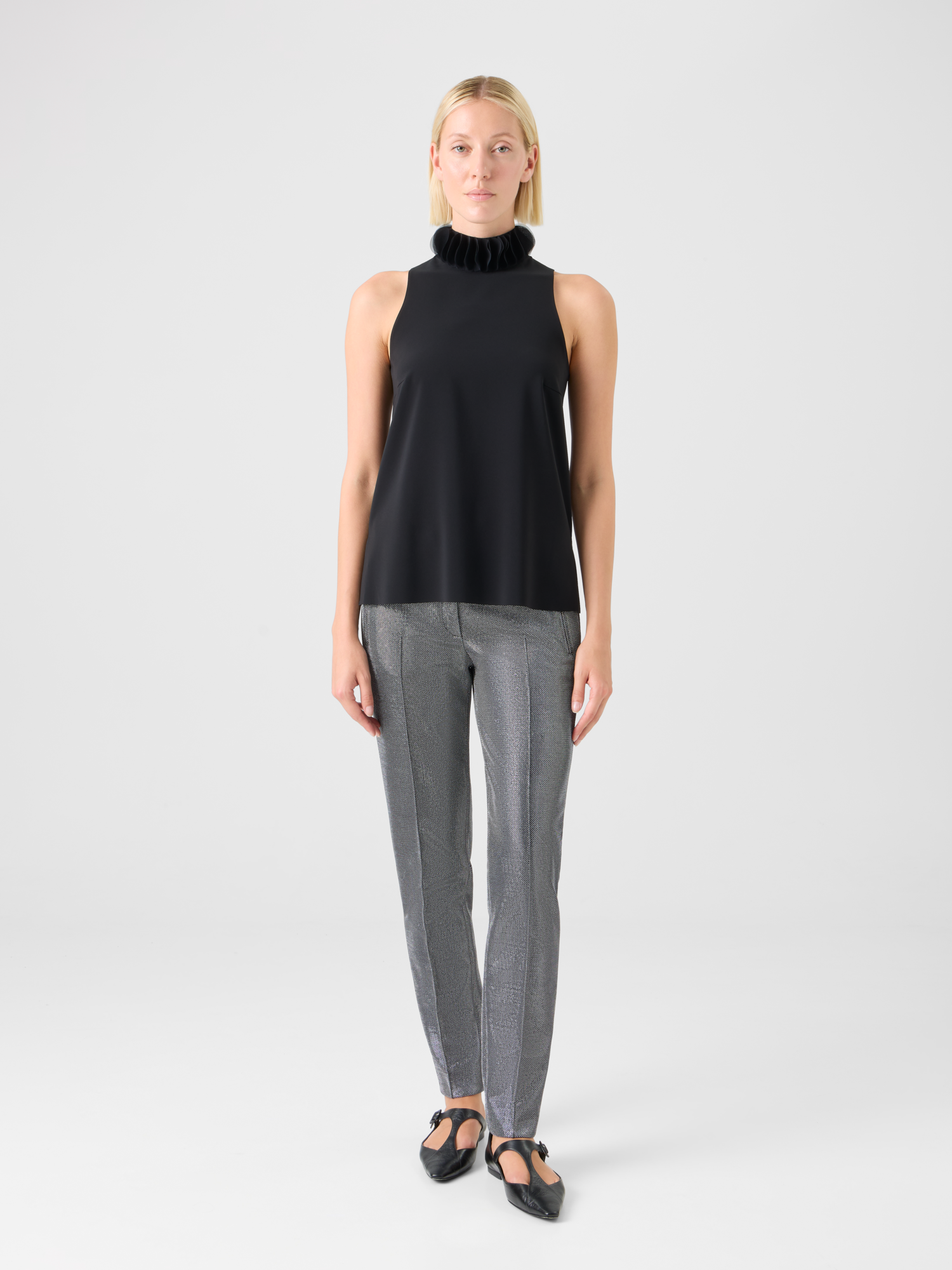 Designer 3D Dot Lasercut Crêpe Top - black 