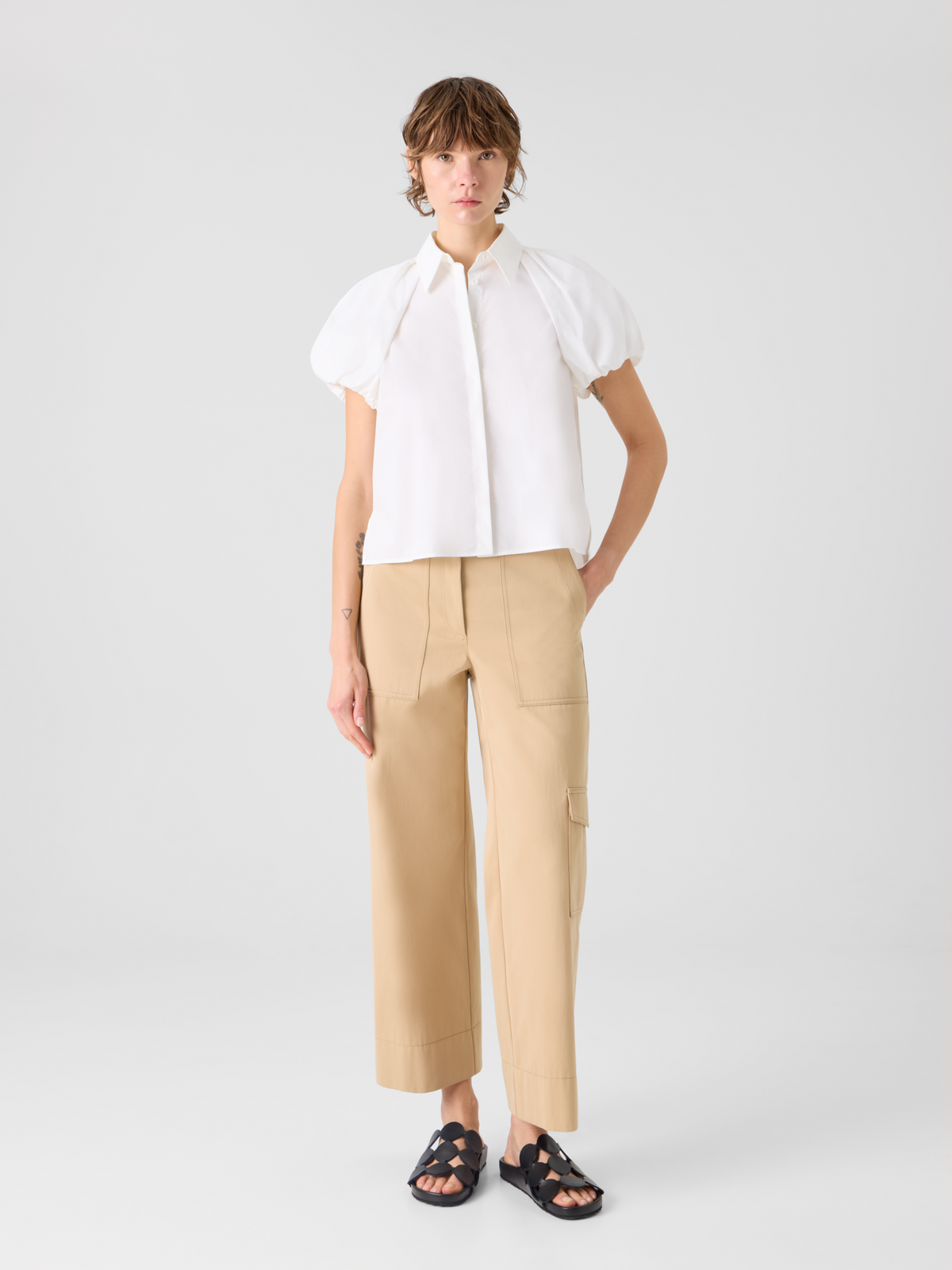 Designer Cargo Pants in Cotton Gabardine - beige #editorial