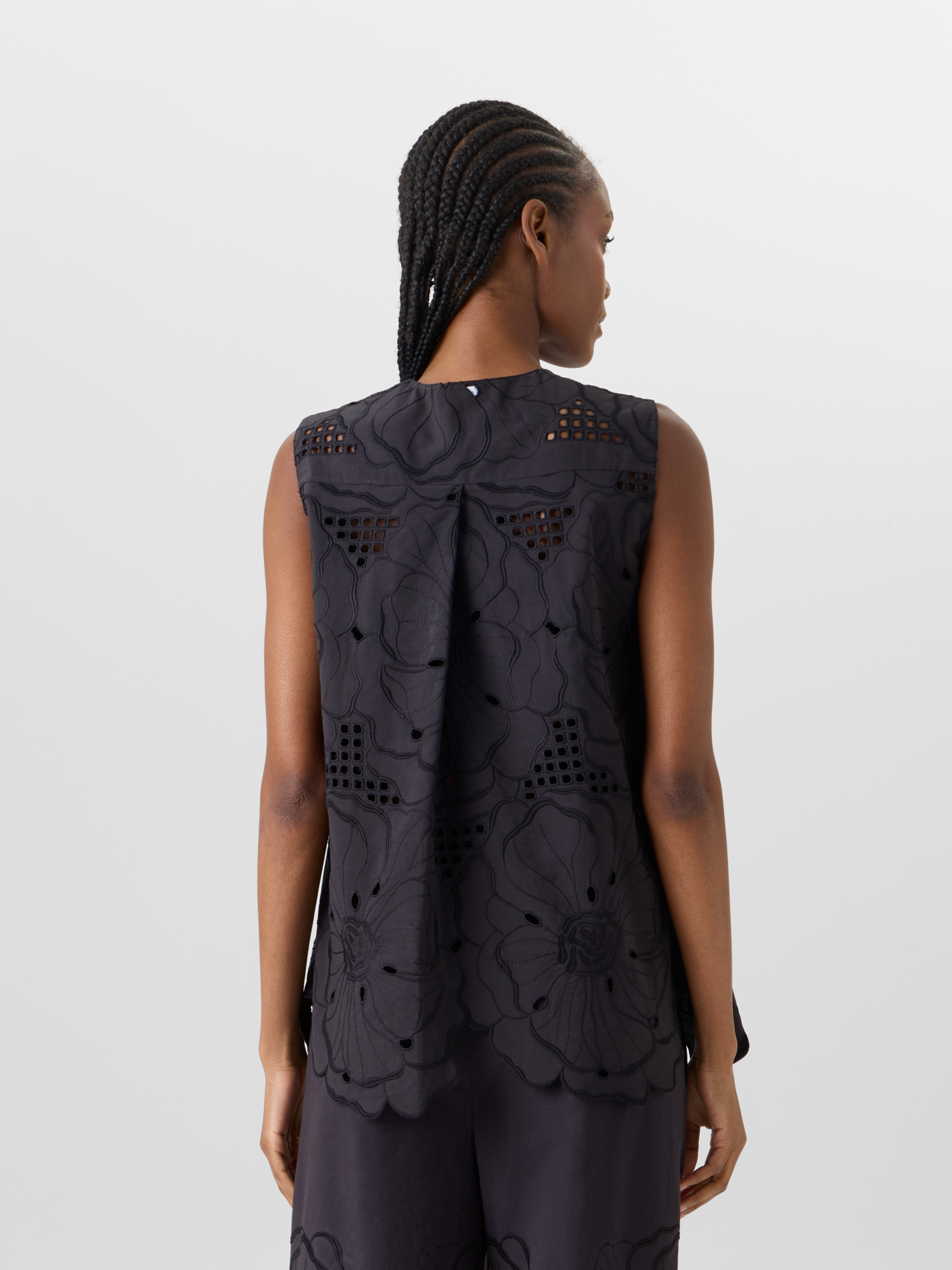 Designer Sleeveless Flower Eyelet Tunic Blouse - black 