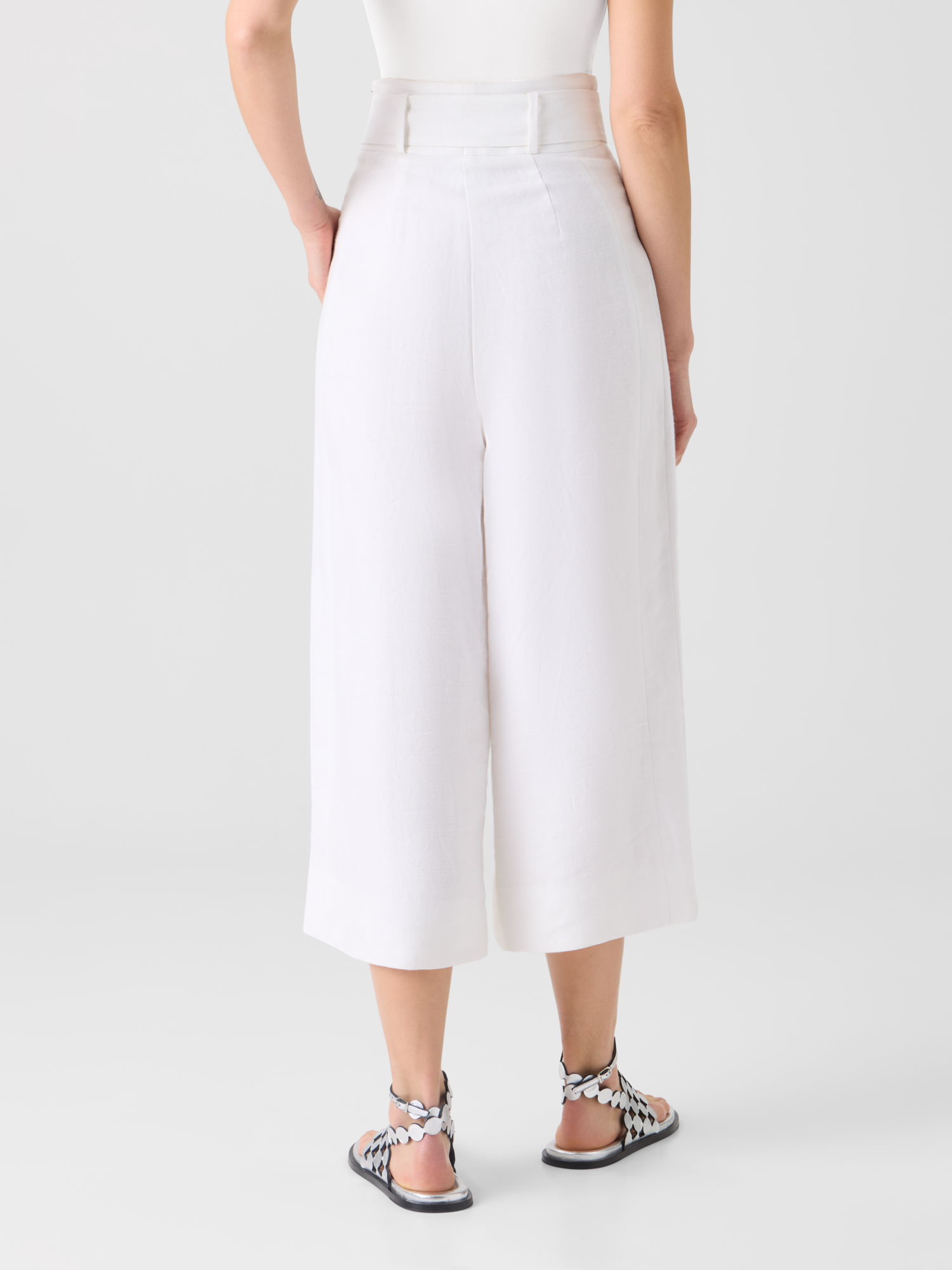 Designer Fiorella High-Rise Pleated Raw Linen Culotte Pants - white 