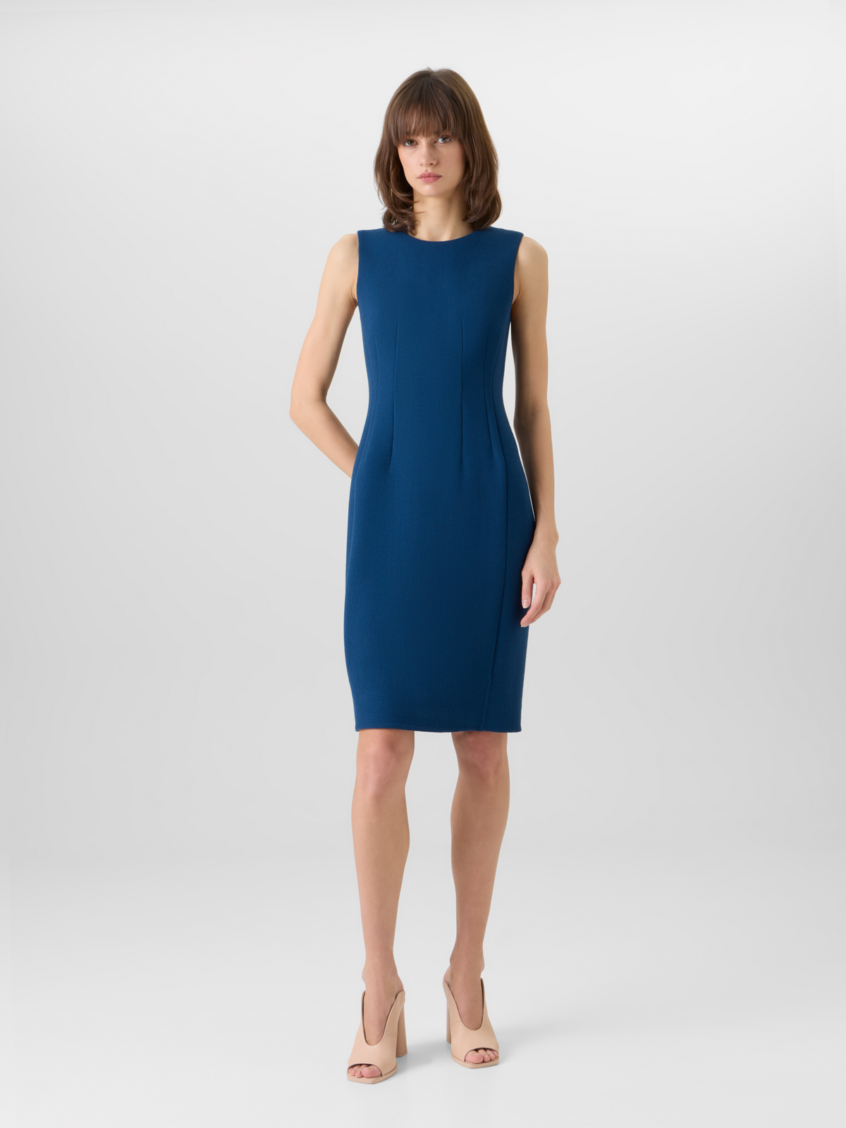 Designer Sleeveless Wool-Crêpe Double-Face Sheath Dress - blue #editorial