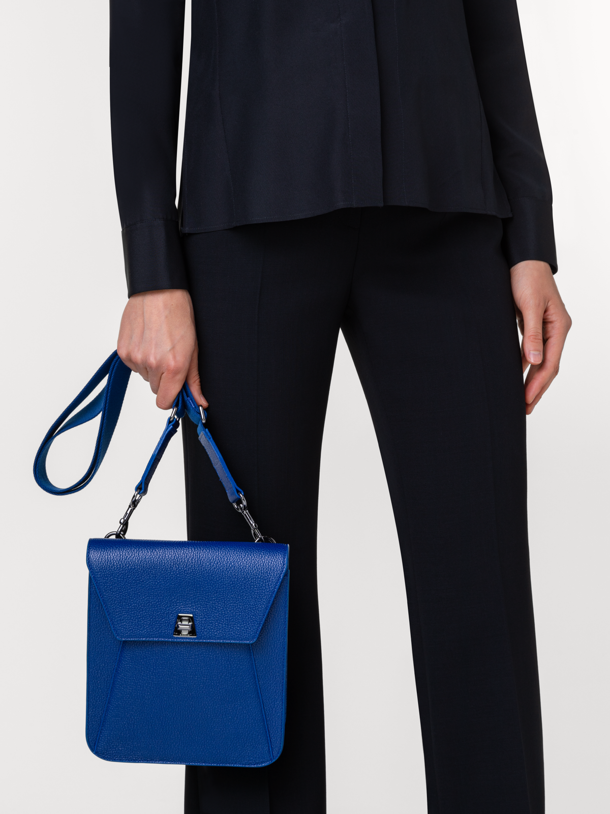 Designer Anouk Little Messenger Bag - blue #editorial