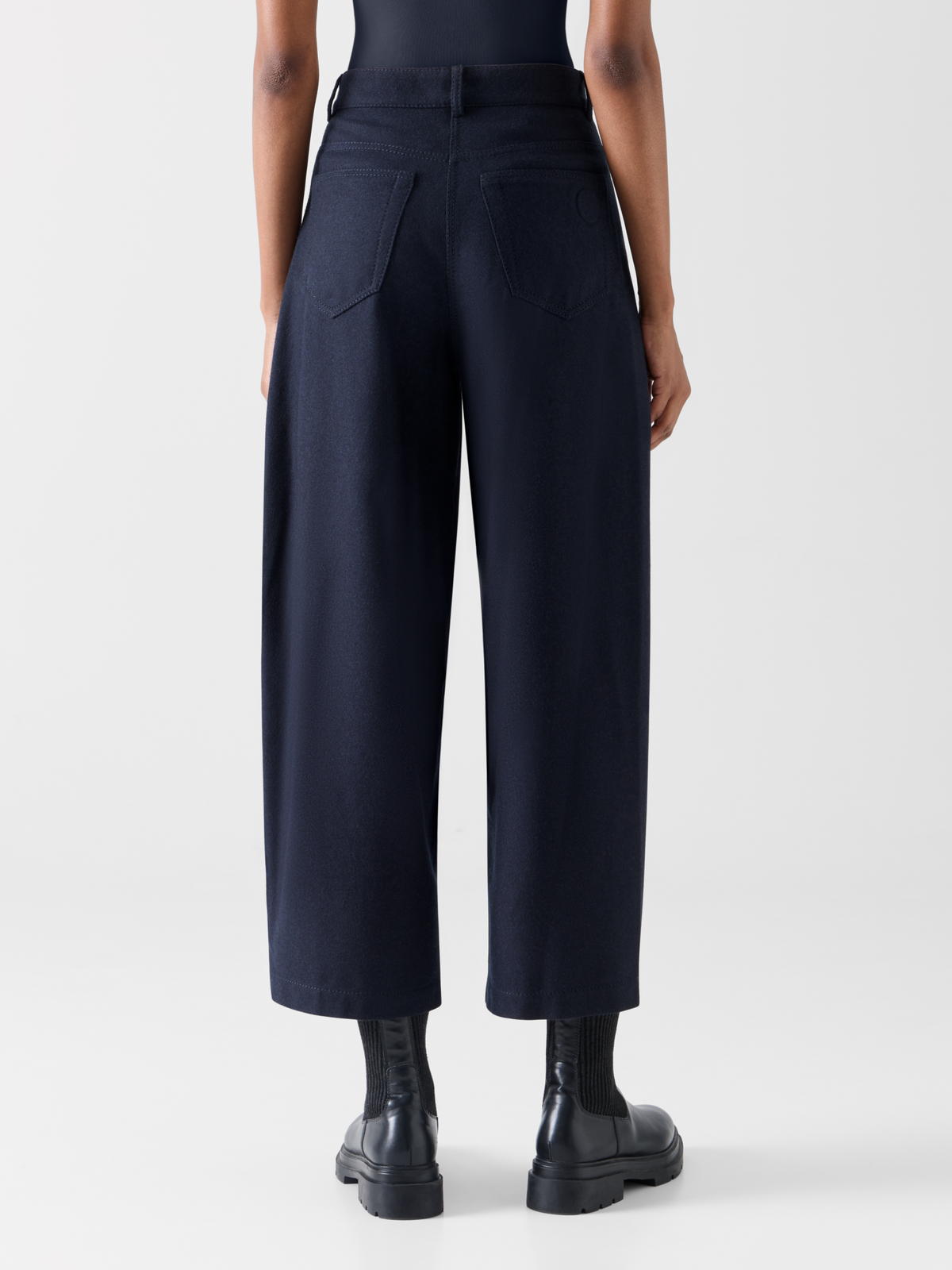Designer Barrel Leg Pants in Heavy Wool Flannel - navy 