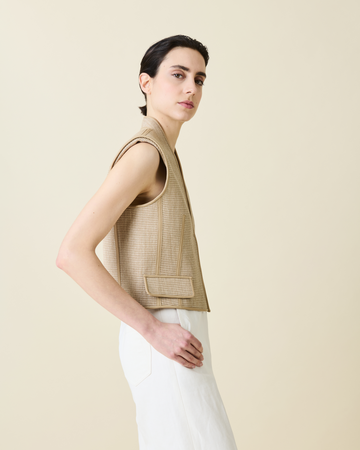 Designer Gilet in Soft Cotton Raffia with Leather Trim - neutral - beige #editorial