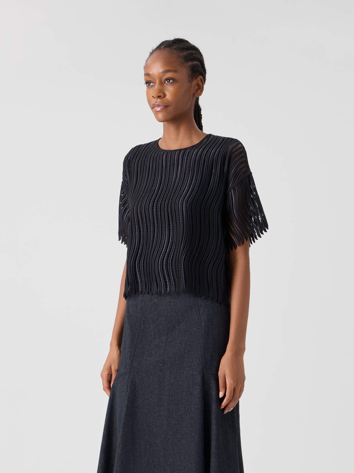 Designer Boxy Blouse in Wave Guipure - black 