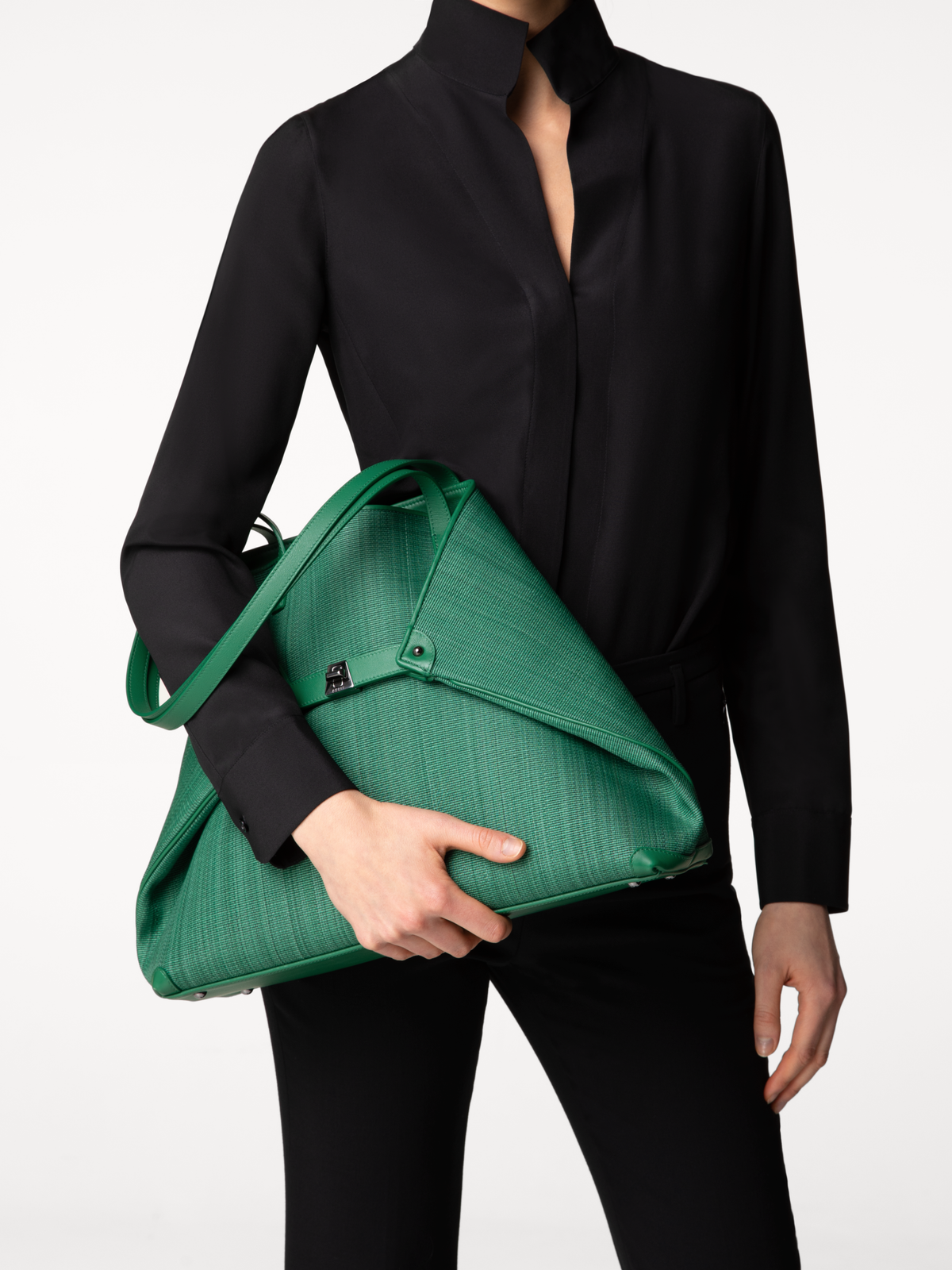 Designer Ai Medium Shoulder Tote - green #editorial