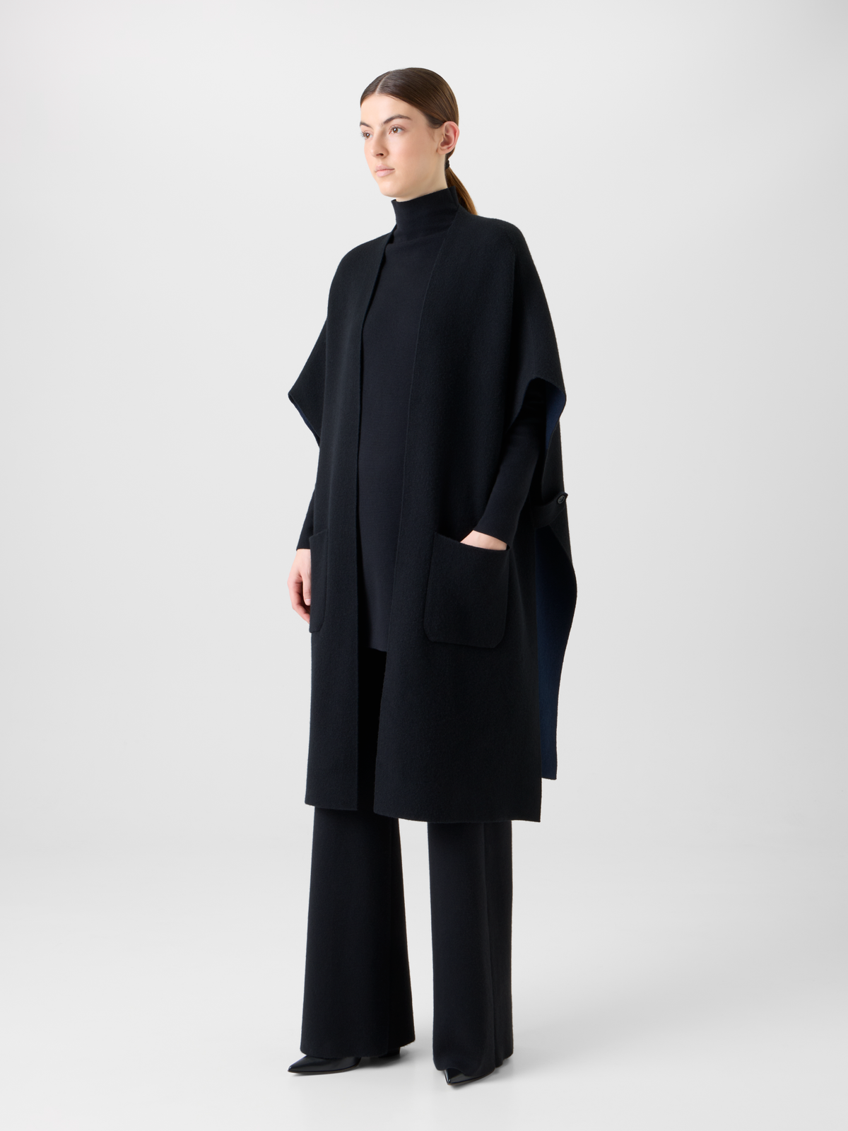 DECEMBERMAY☆ Asymmetric color knit M Bi-Color Cashmere Double-Face Knit Cape – Akris Inc.