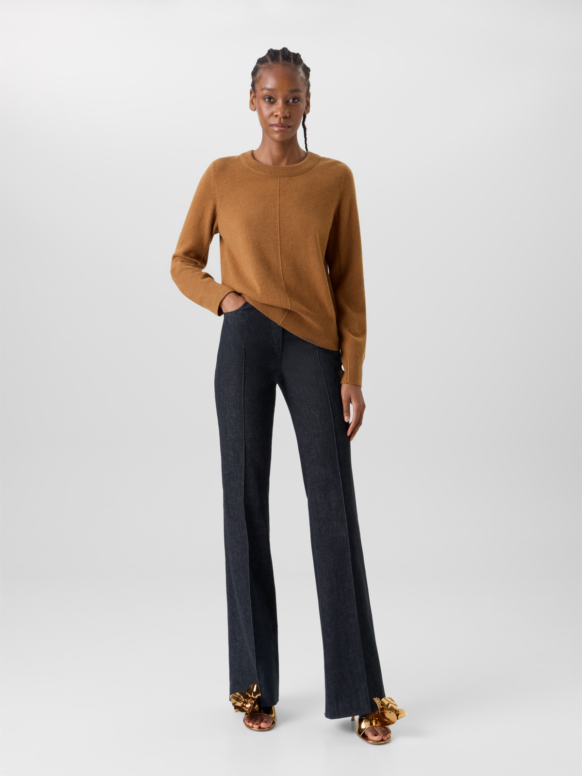 Designer Cashmere Sweater with Central Seam - brown #editorial