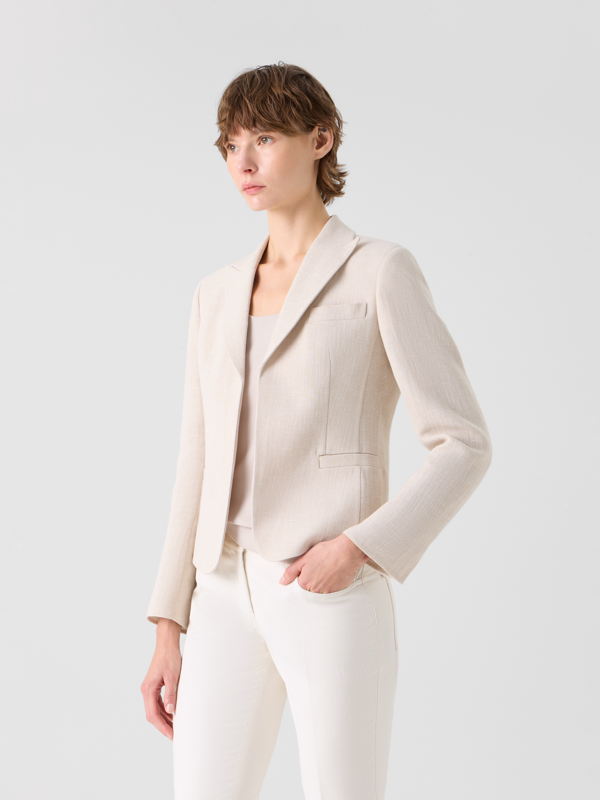 Designer Deneuve Short Fitted Jacket in Linen Wool Double-Face - neutral - beige #editorial