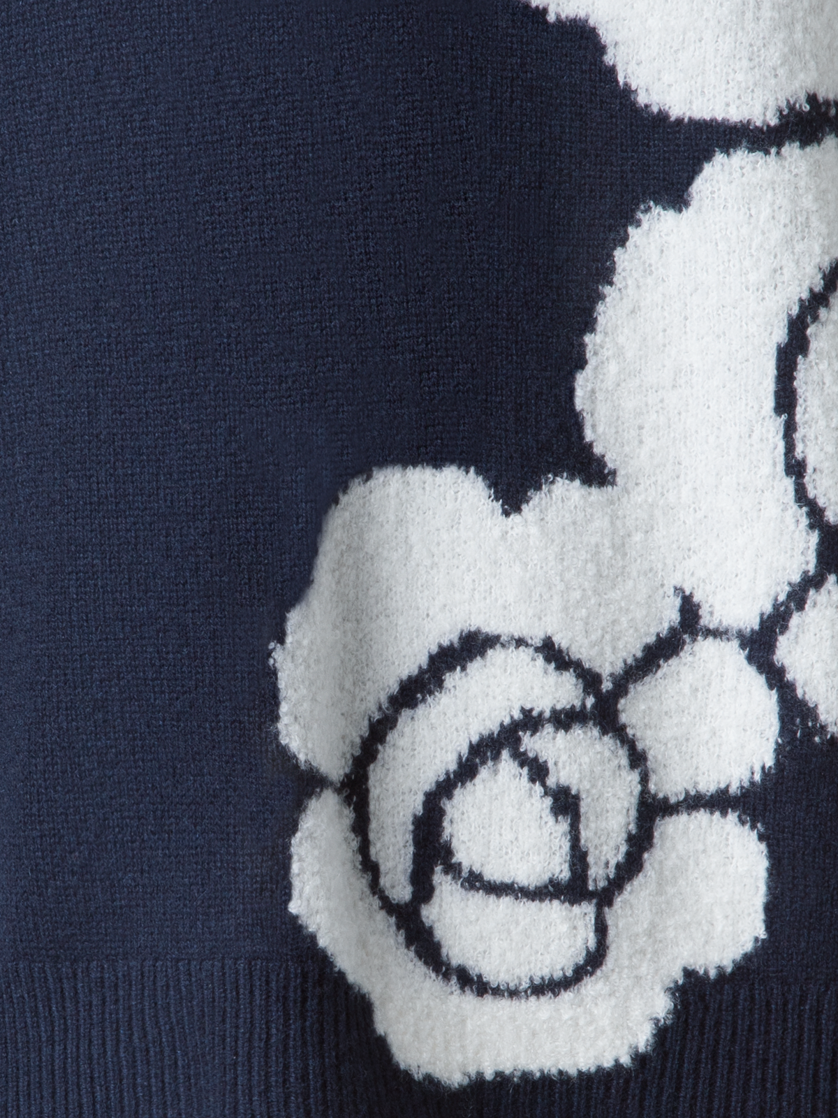 Designer Cashmere Silk Knit Sweater with Anemone Intarsia - neutral - navy - blue - multicolor