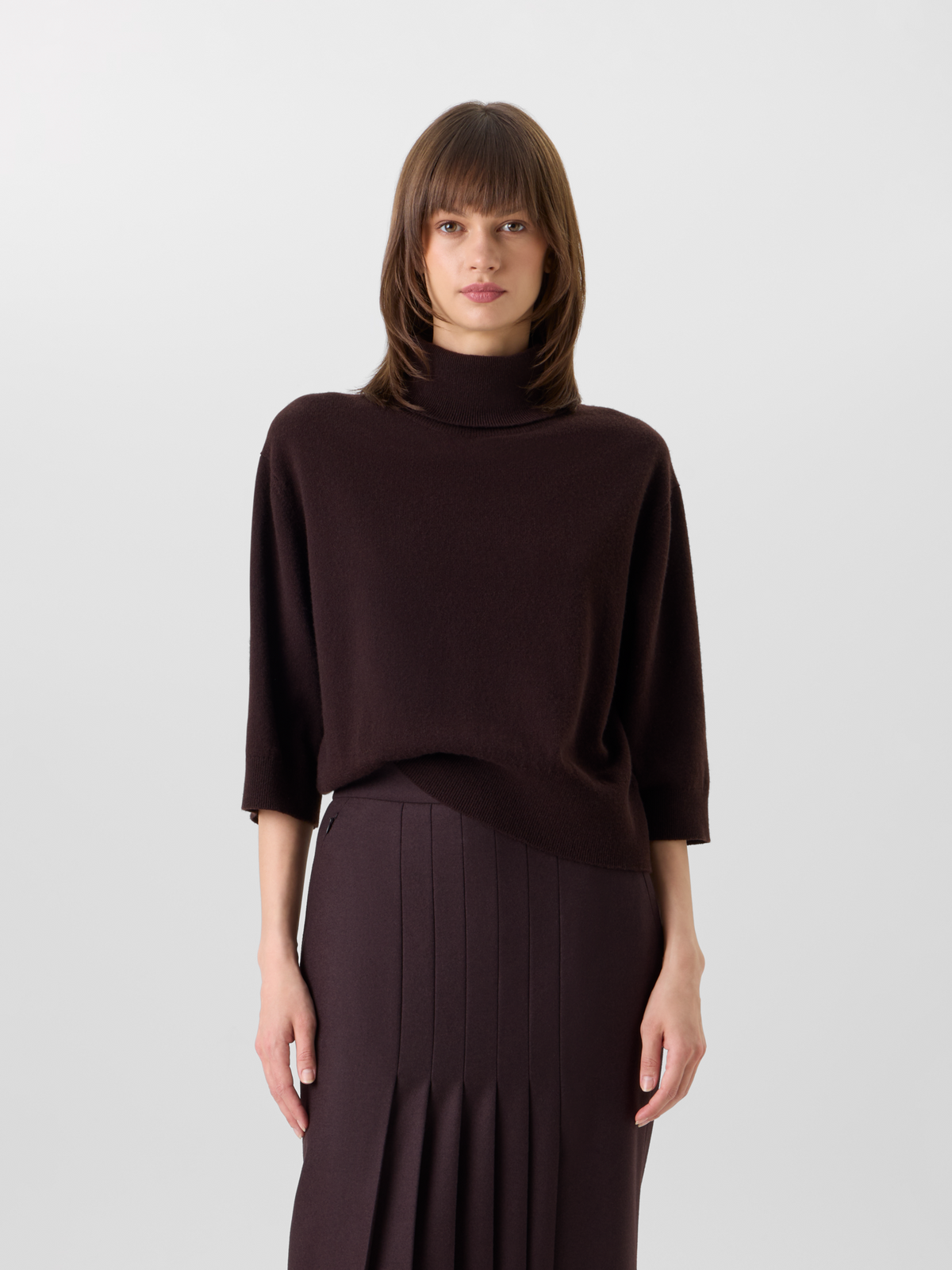 Designer Cashmere Turtle Neck Pullover - brown 