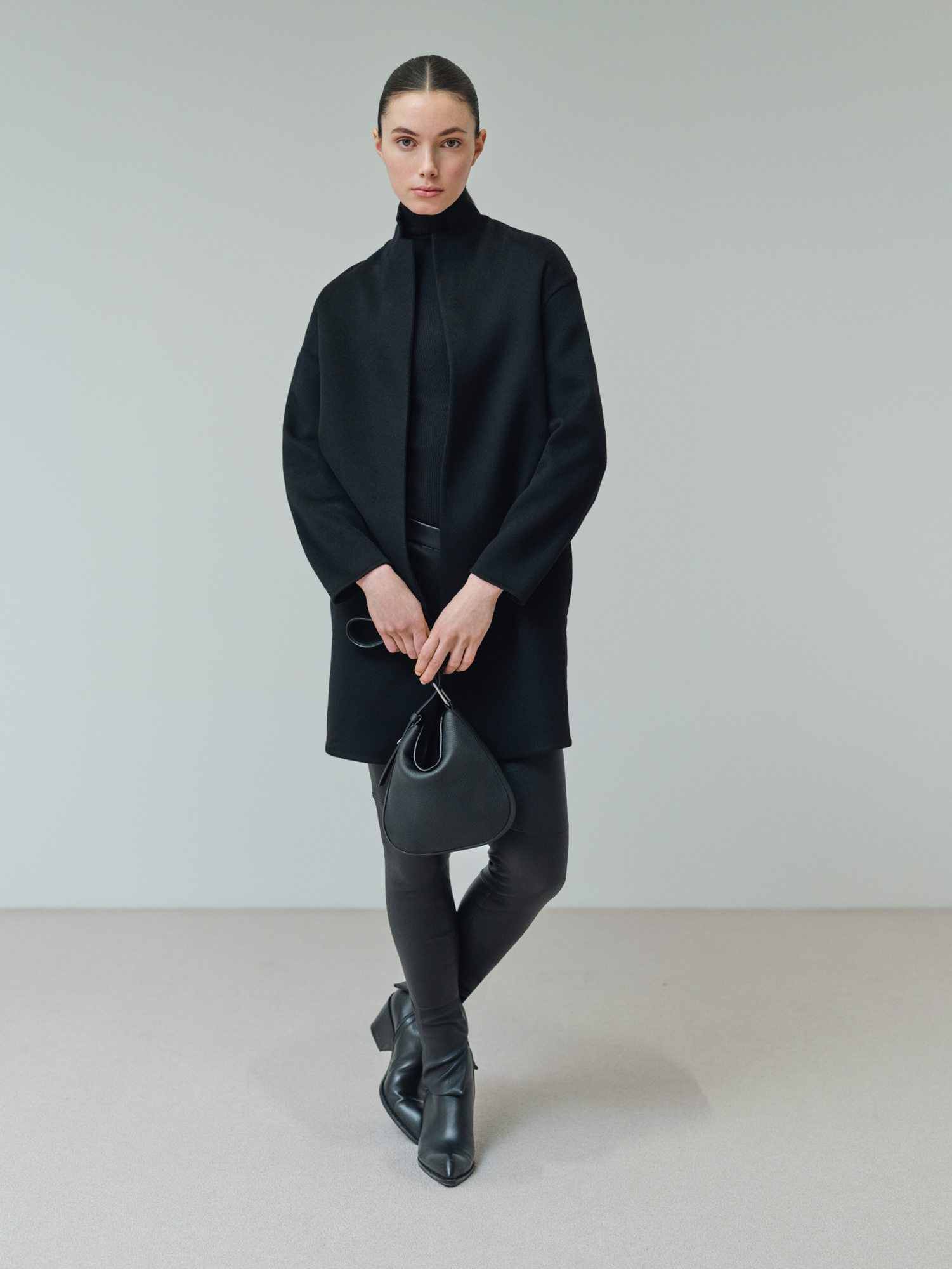 Designer Single Breasted Coat from Cashmere Double-Face - black 