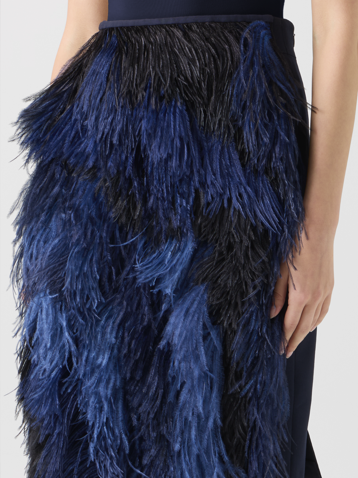 Designer Wool Double-Face Feathered Pencil Skirt - black - neutral 
