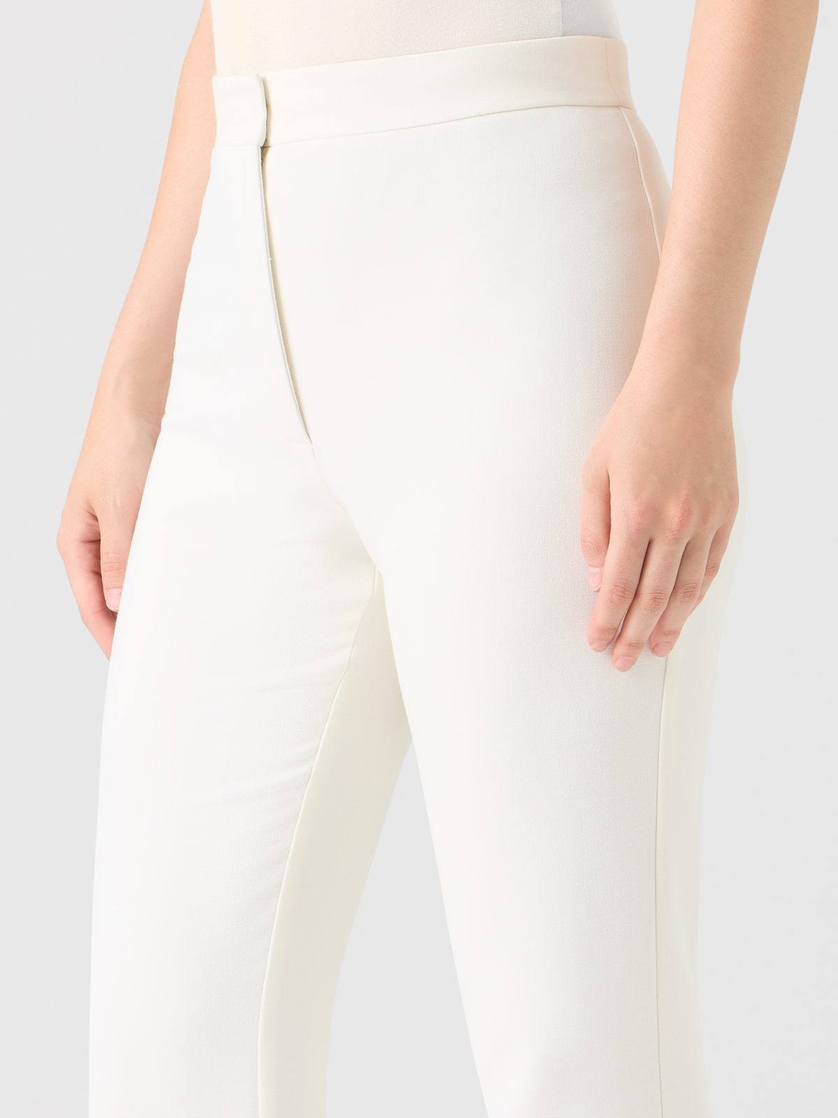 Designer Bootcut Pebble Crêpe Pants - ecru #editorial