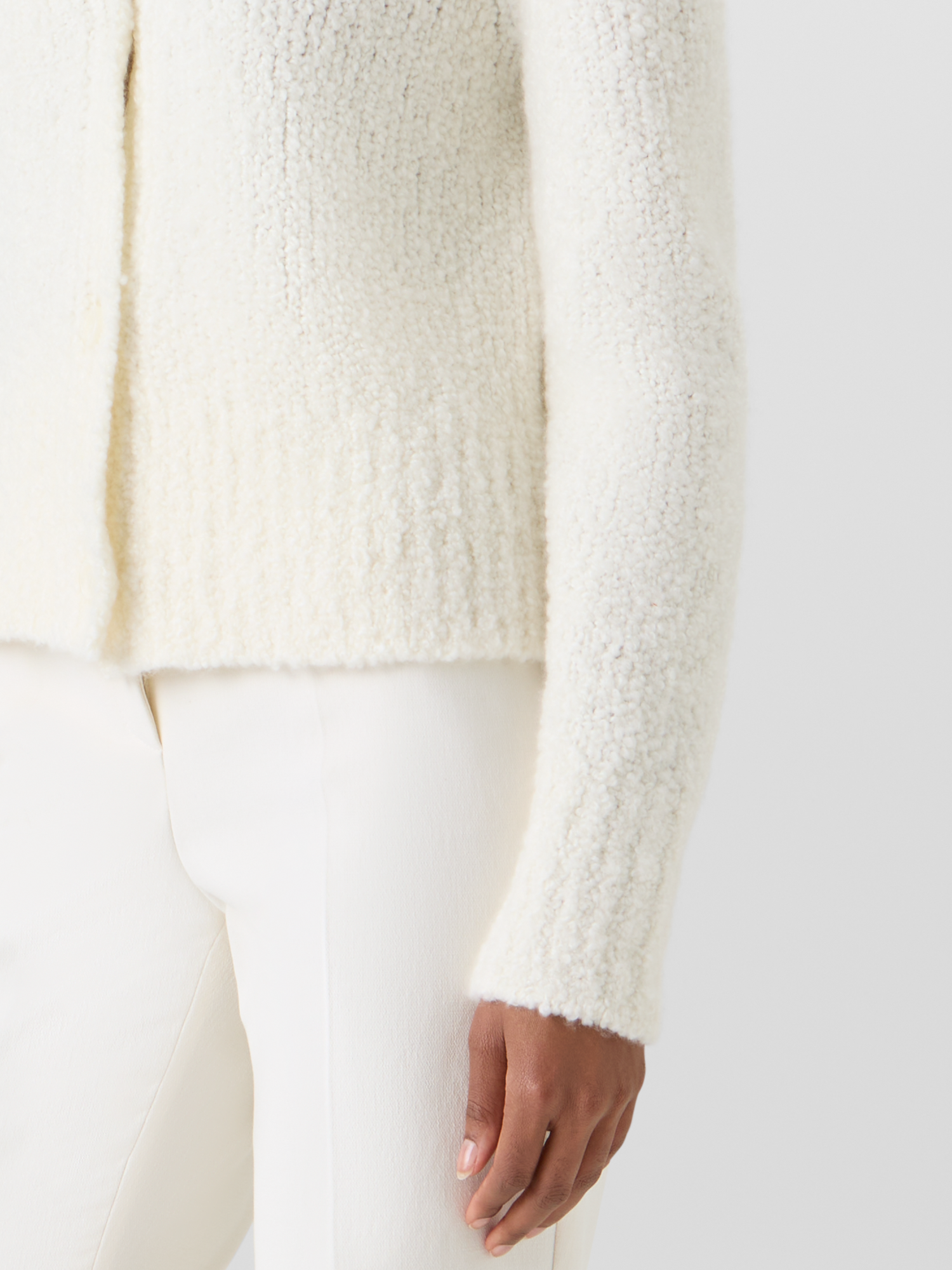Designer Bracelet-Sleeve Cashmere-Silk Bouclé Knit Short Cardigan - ecru 