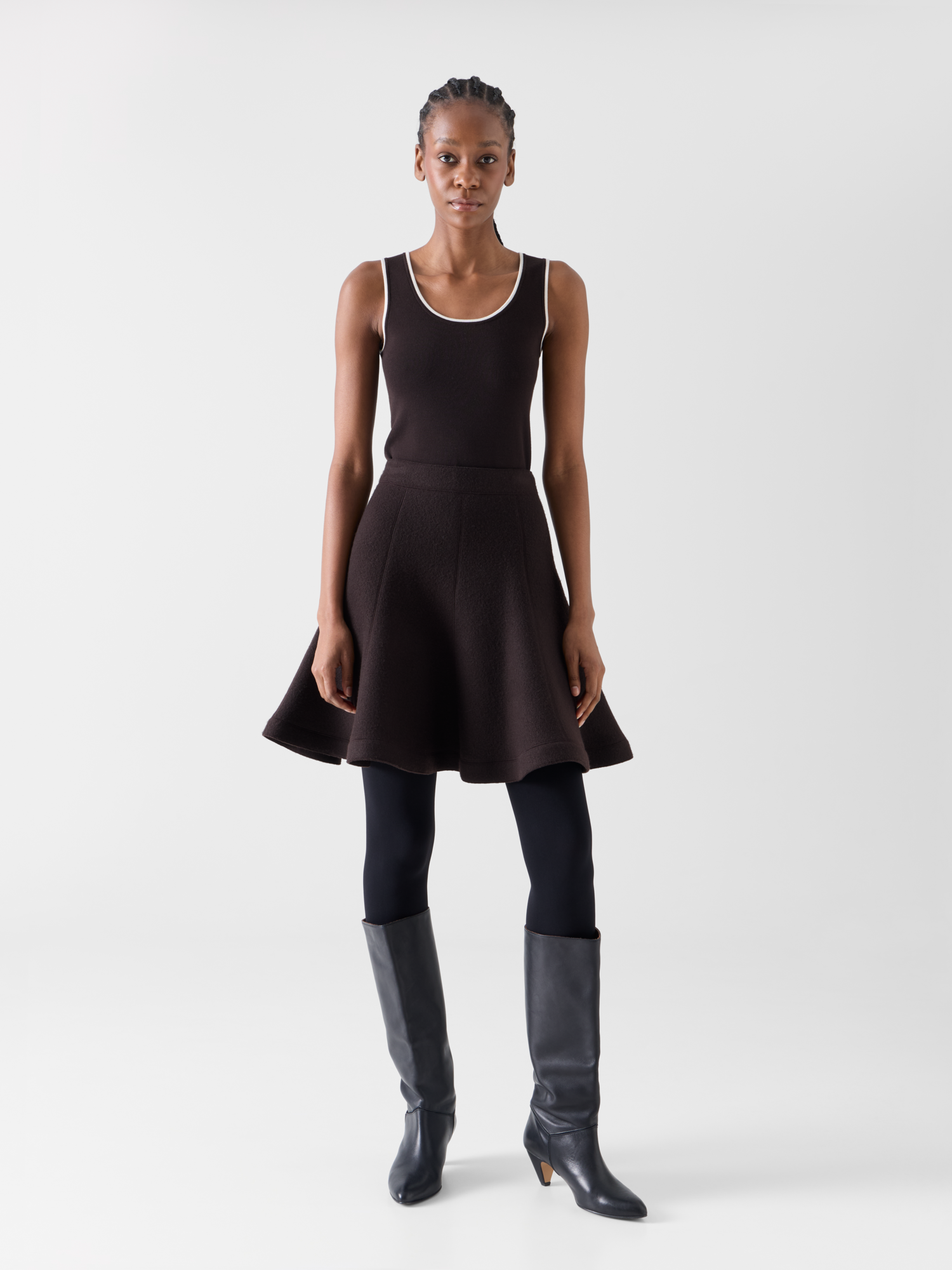 Designer Knit Tank with Contrast Piping - brown 
