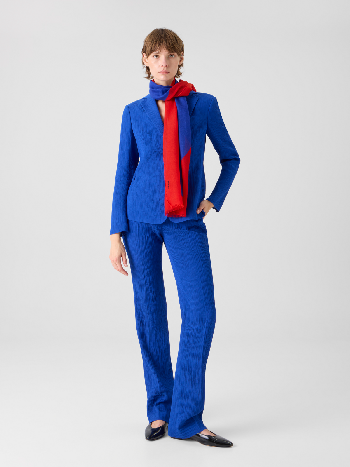 Designer Lavino Tailored Jacket in Structured Cotton Silk - blue