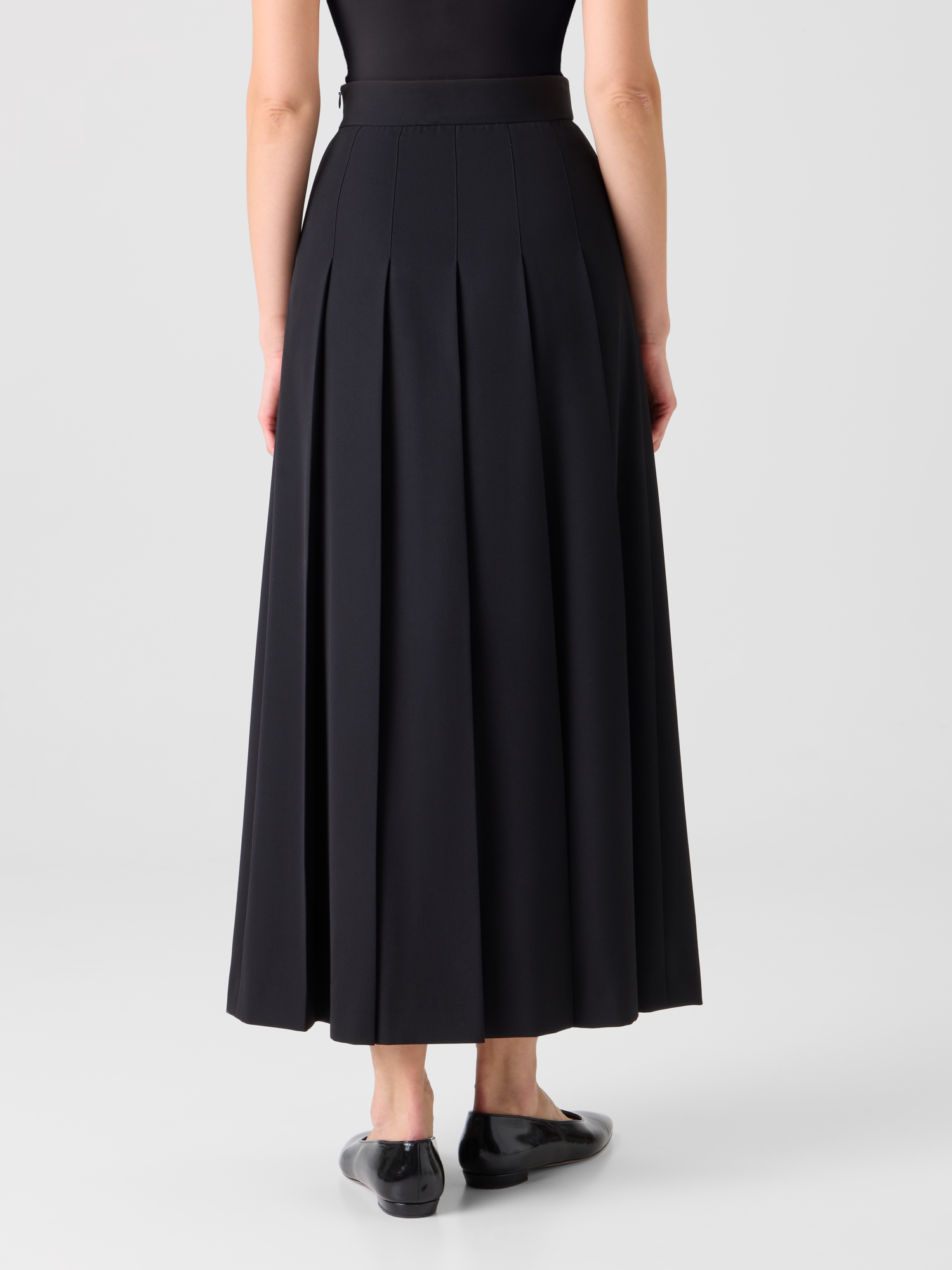 Designer Pleated Wool Midi Skirt - black 