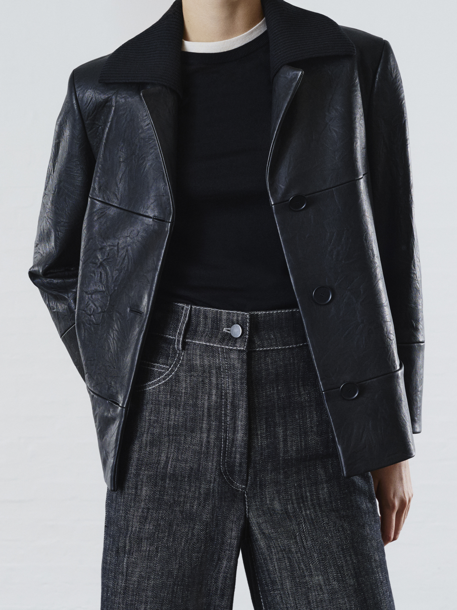 Designer Crinkled Lamb Nappa  Jacket - black 