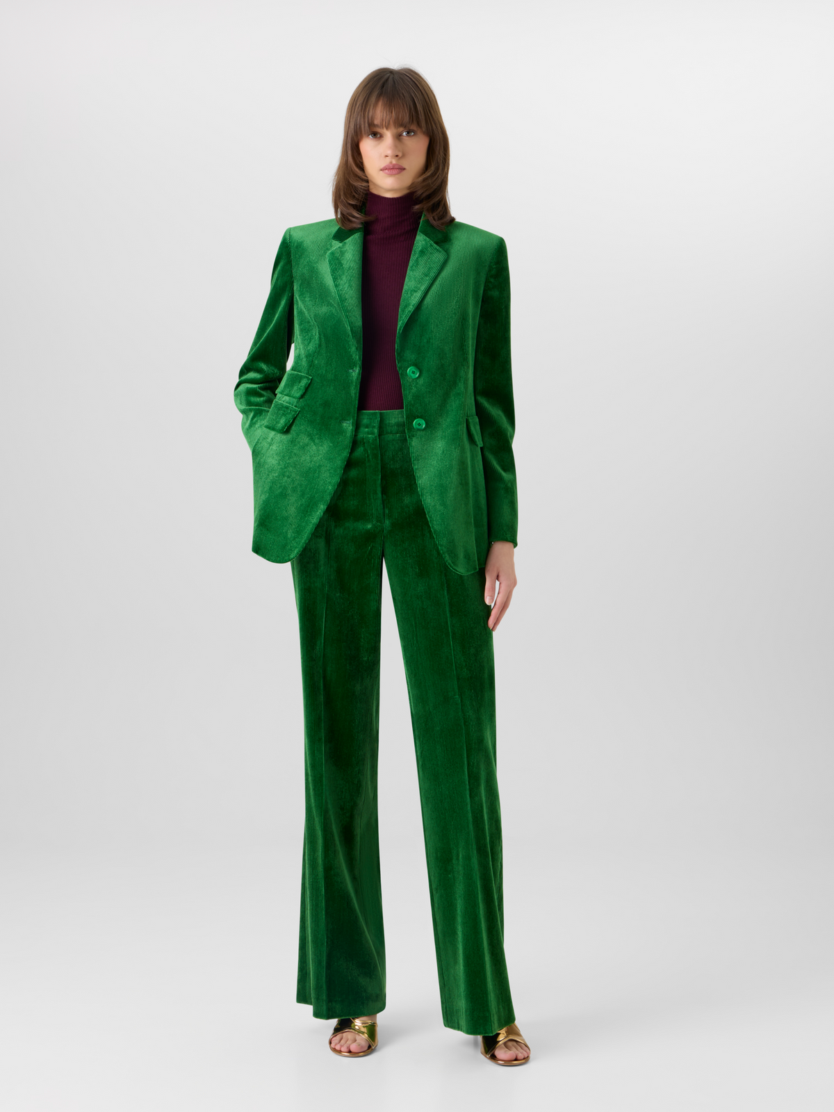 Designer Jacket in Fluid Corduroy - green #editorial