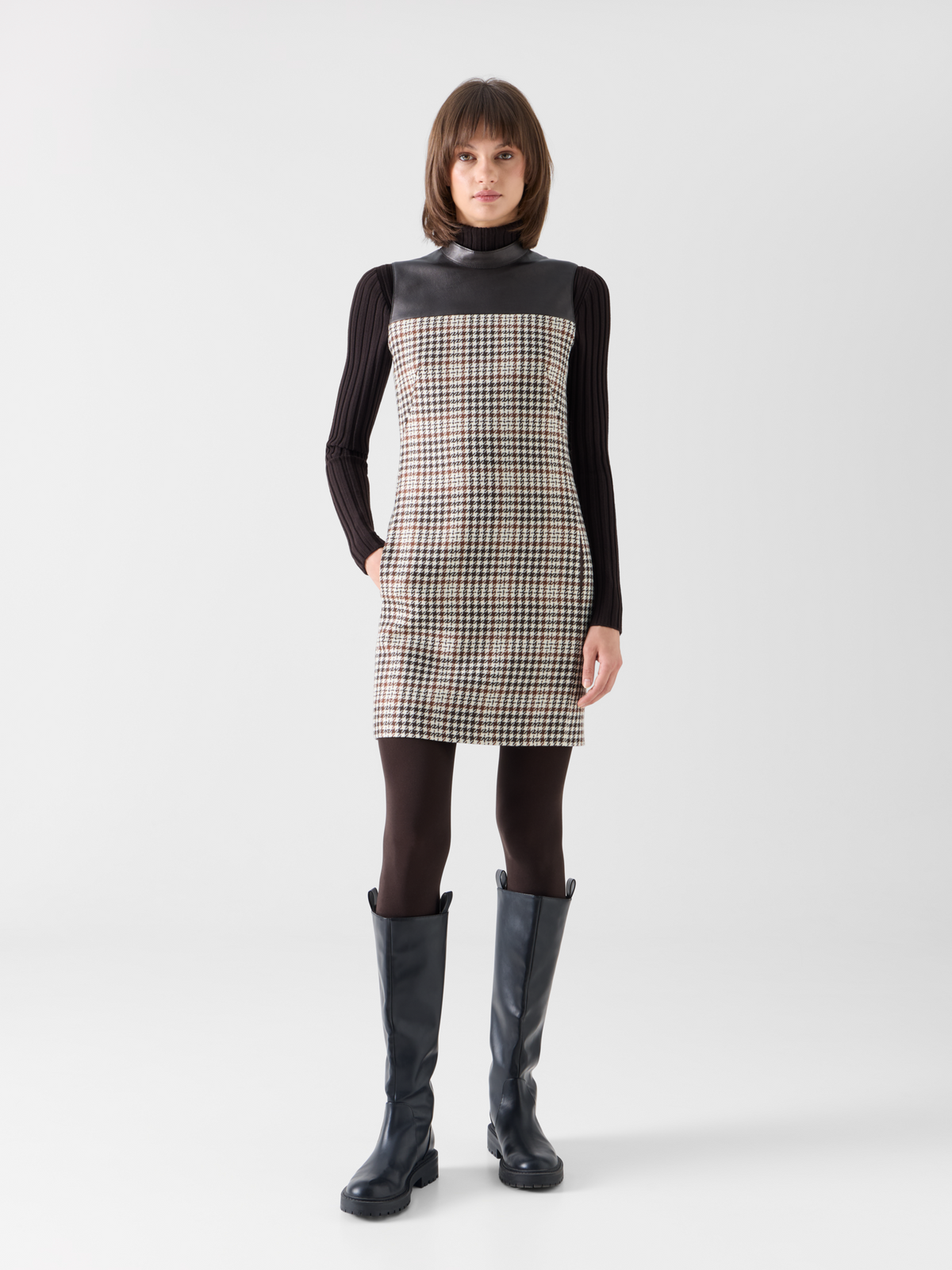 Designer Sleeveless Mini Shift Dress in Check Tweed - multicolor 