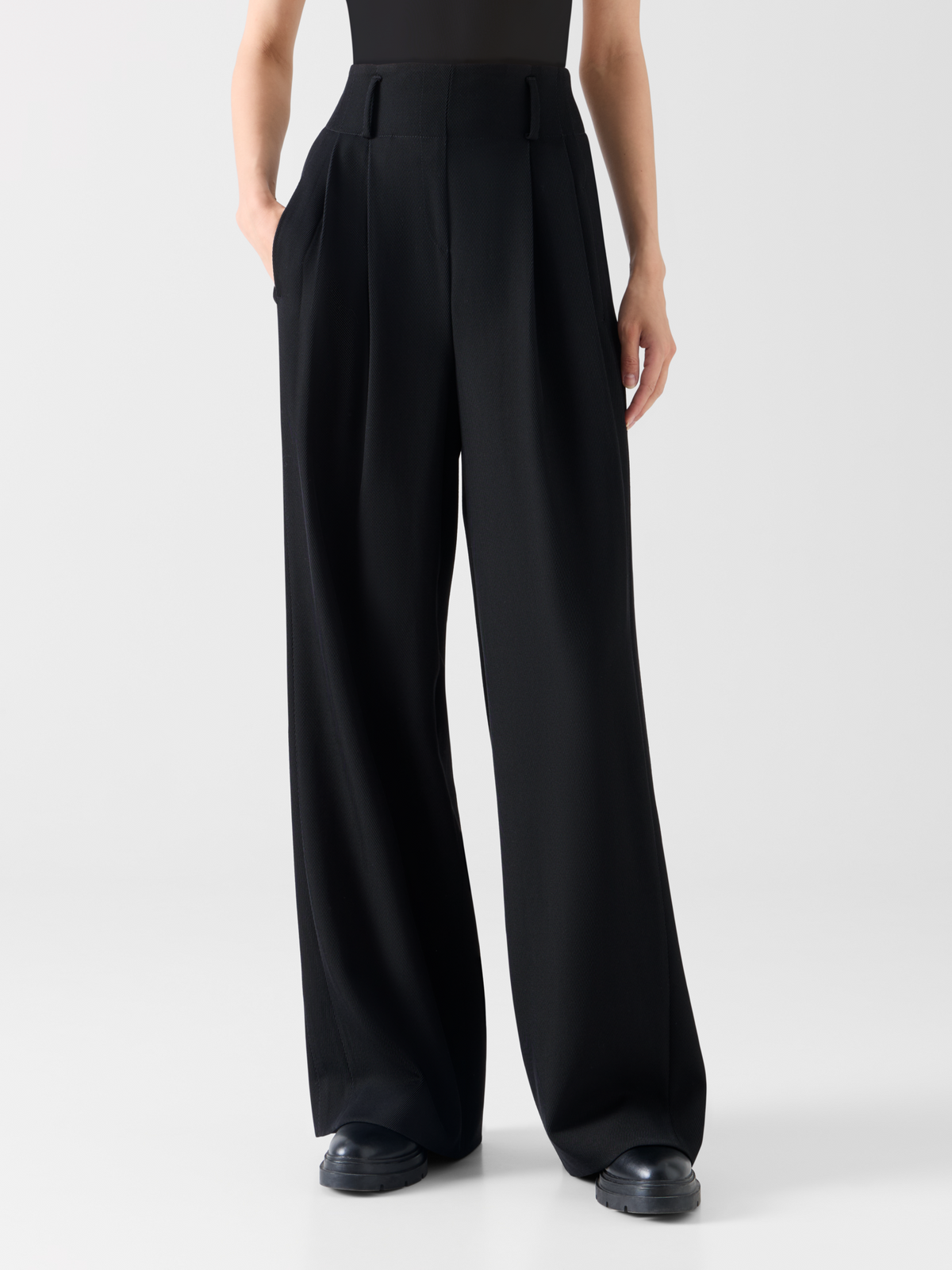 Designer High Waist Pleated Pants in Wool Tricotine - black #editorial