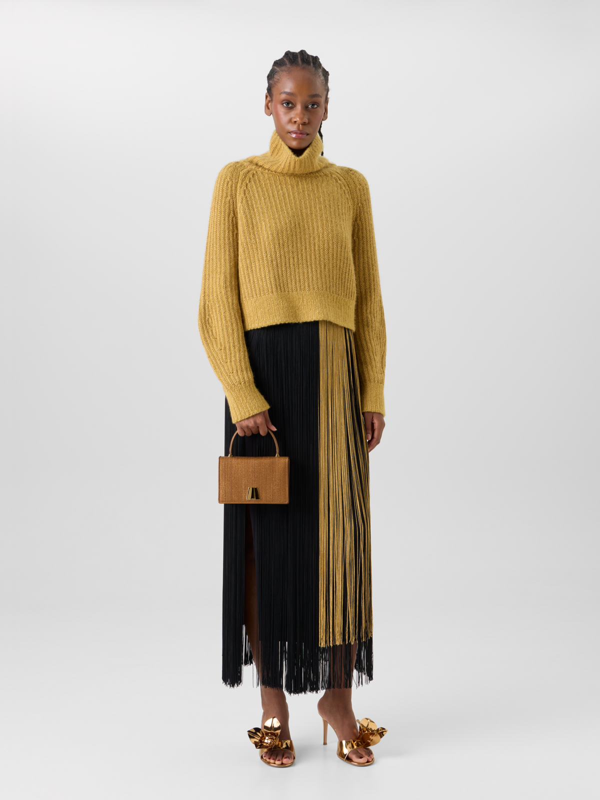 Designer Chunky Cashmere Silk Lamé Turtleneck - gold 