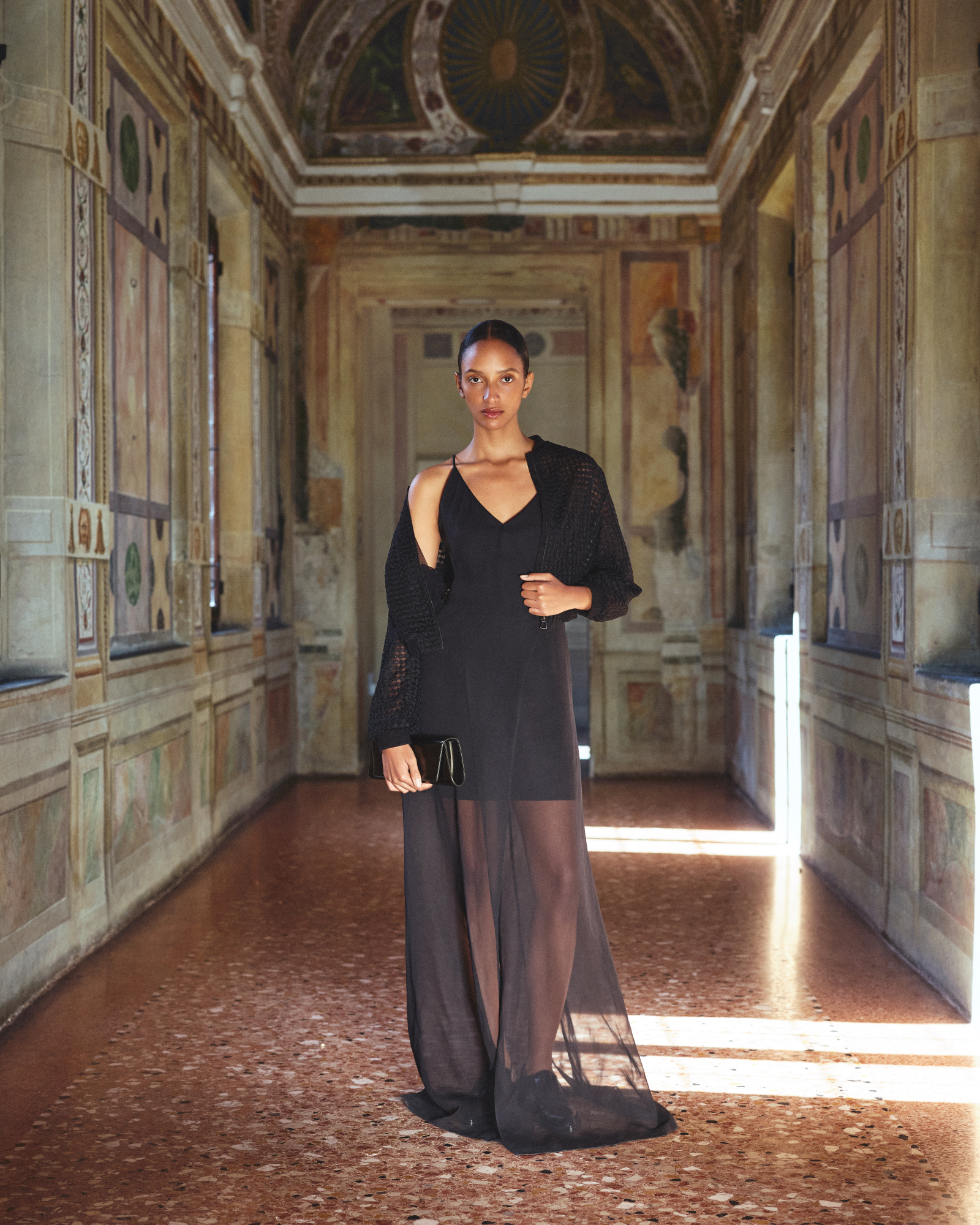 Designer Anouk Small Trapezoid Clutch - black - neutral - grey 