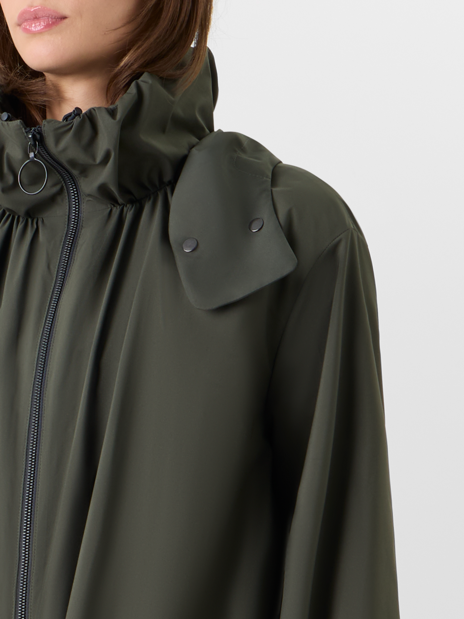Designer Water-Repellent Parachute-Taffeta Short Parka - green 