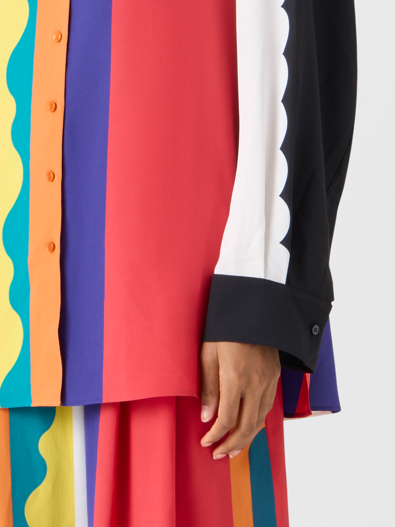 Designer Oversize Silk Blouse with Paravent Print - multicolor 